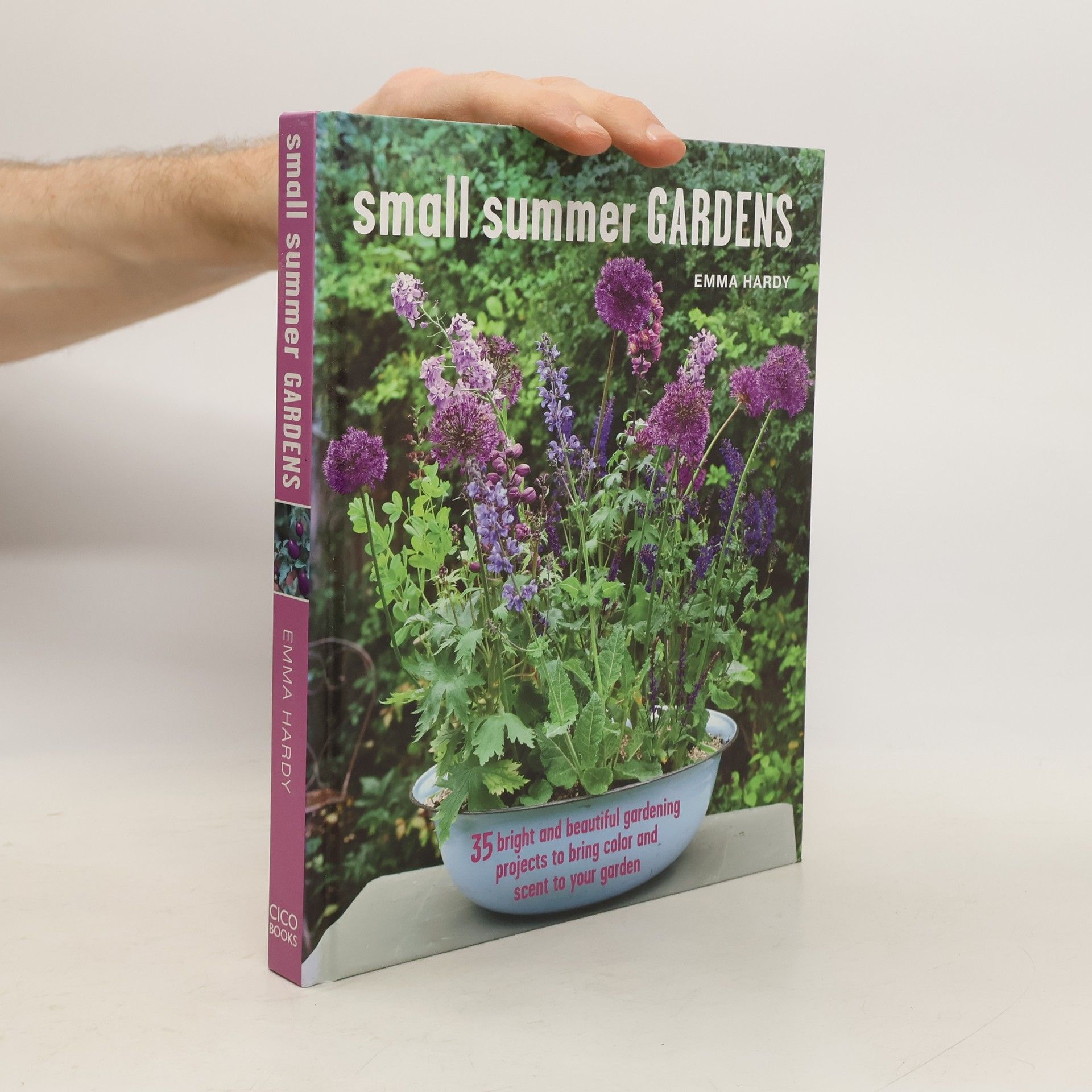 Small Summer Gardens