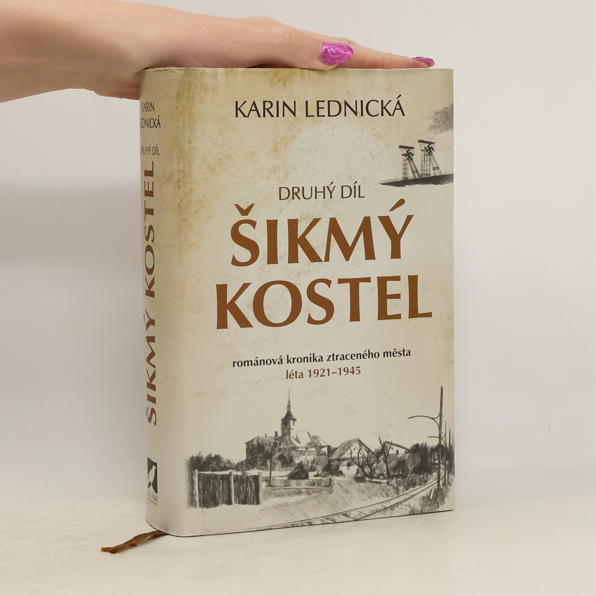 Karin Lednická Šikmý kostel 2