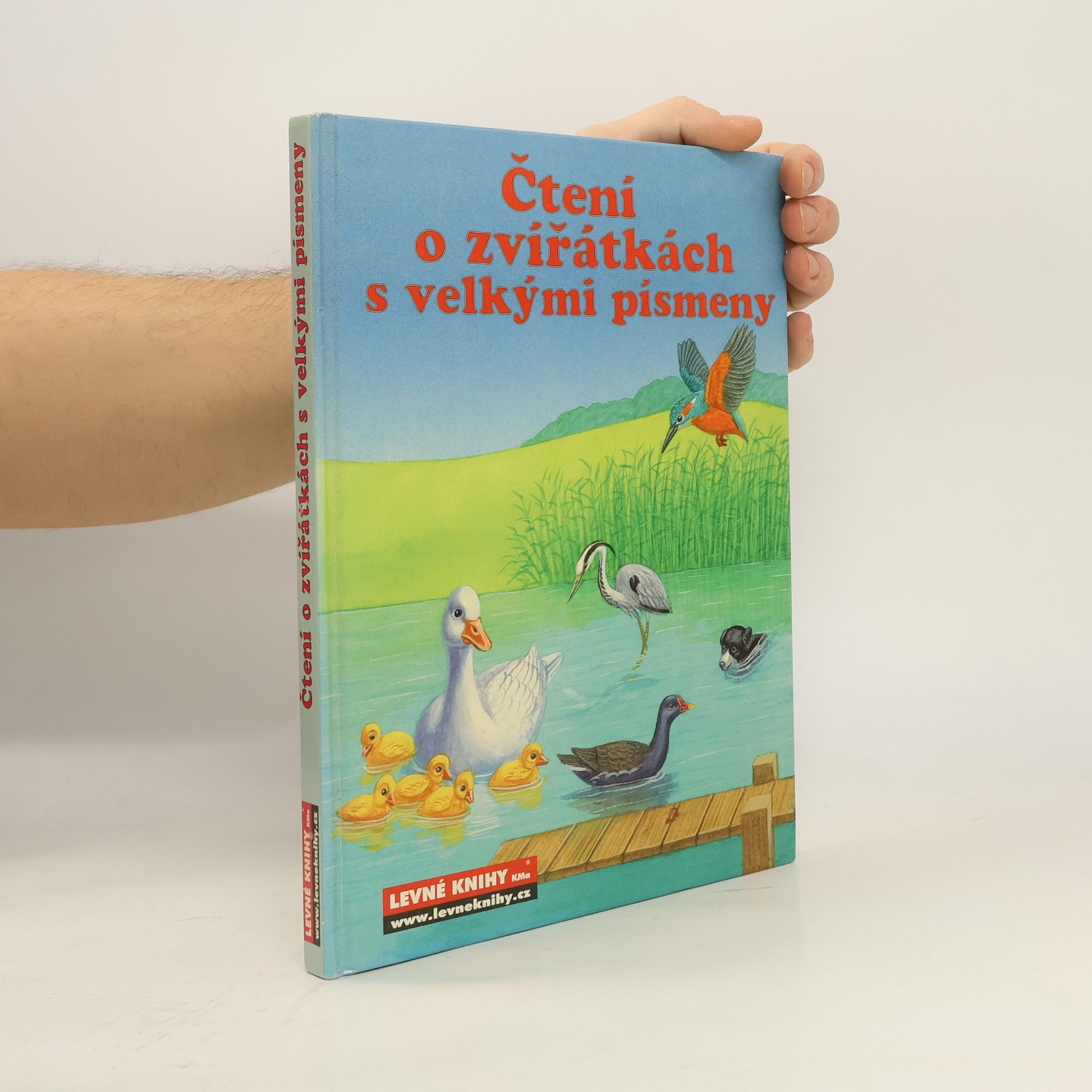 První čtení o zvířátkách s velkými písmeny