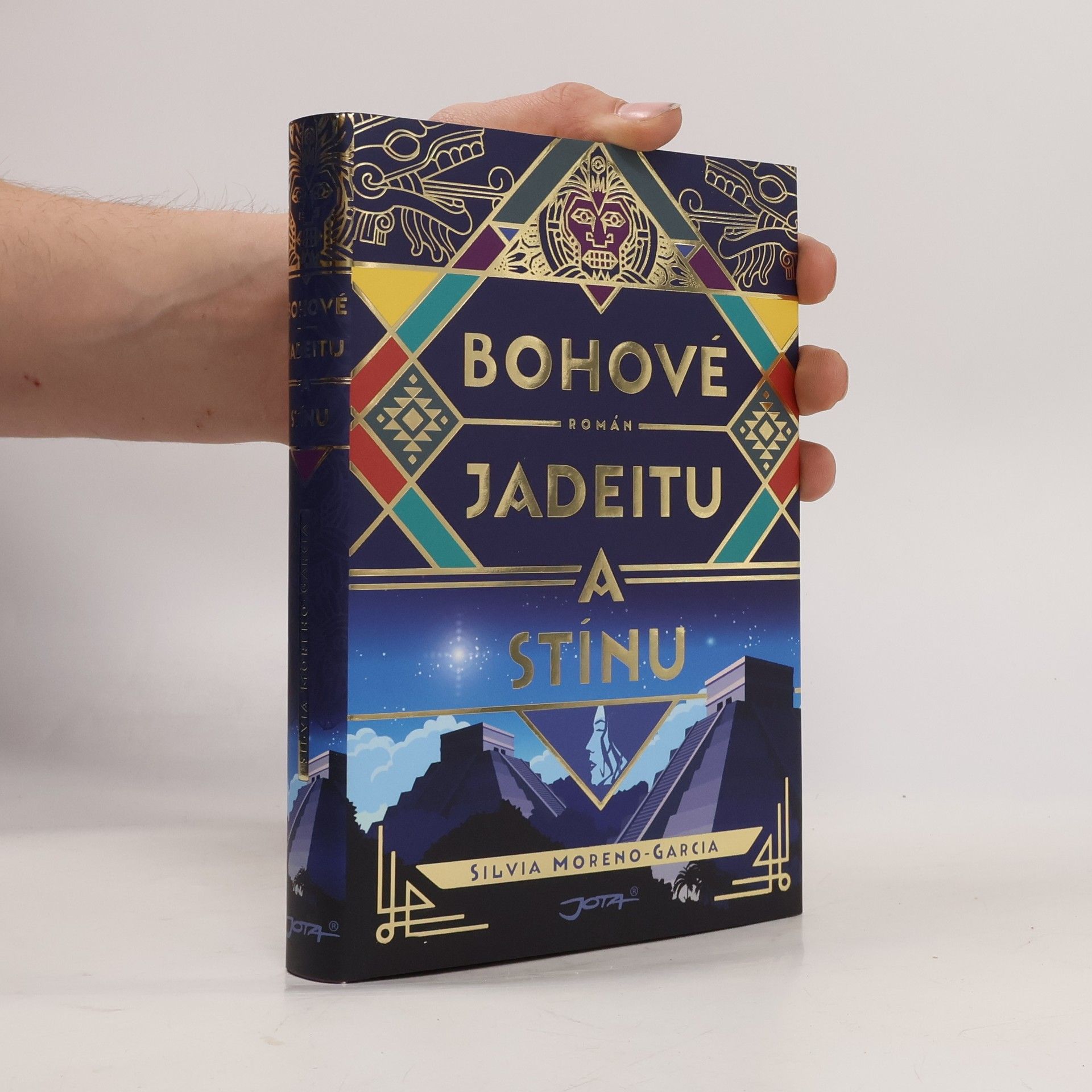 Silvia Moreno-Garcia Bohové jadeitu a stínu