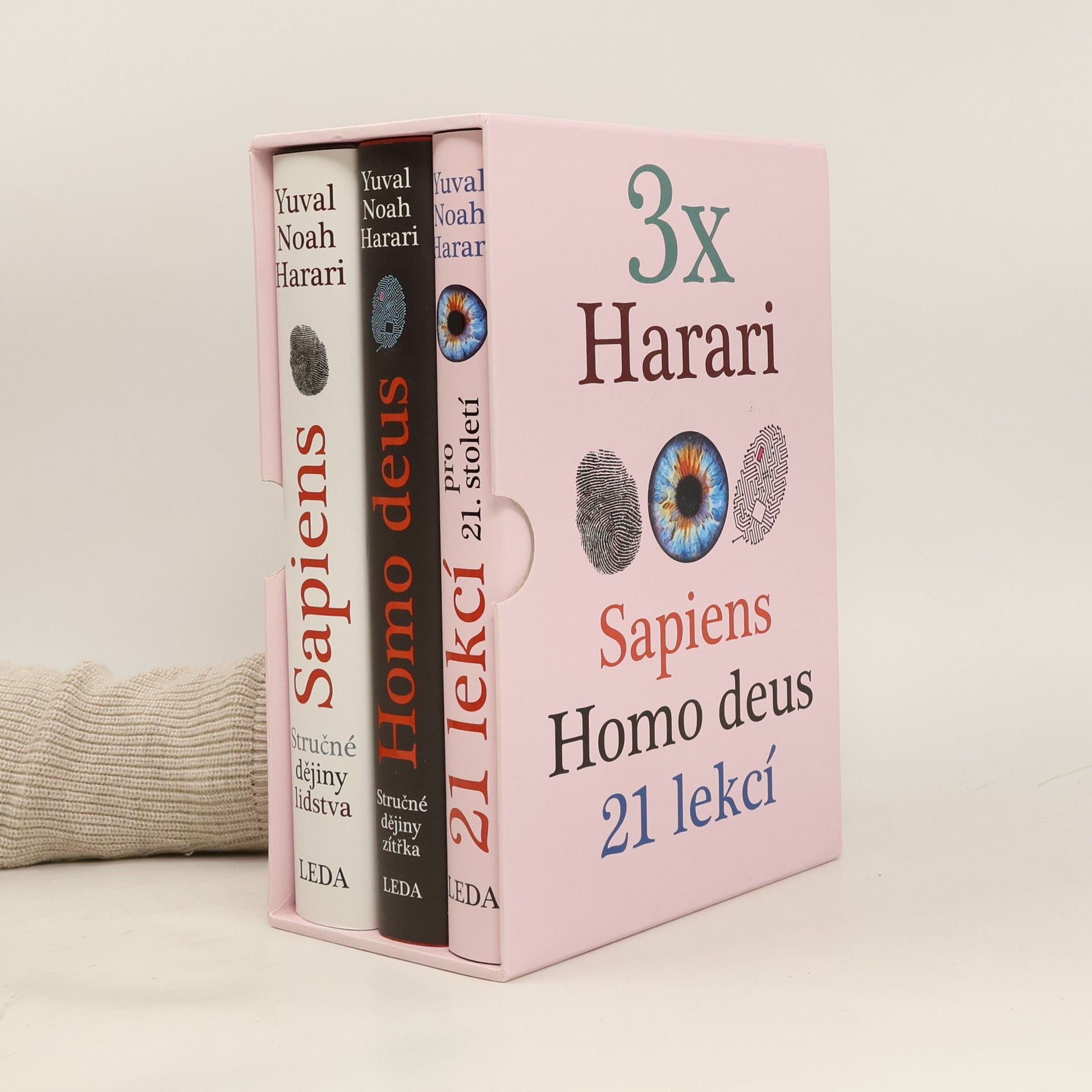 3x Harari: Sapiens. Homo deus. 21 lekcí