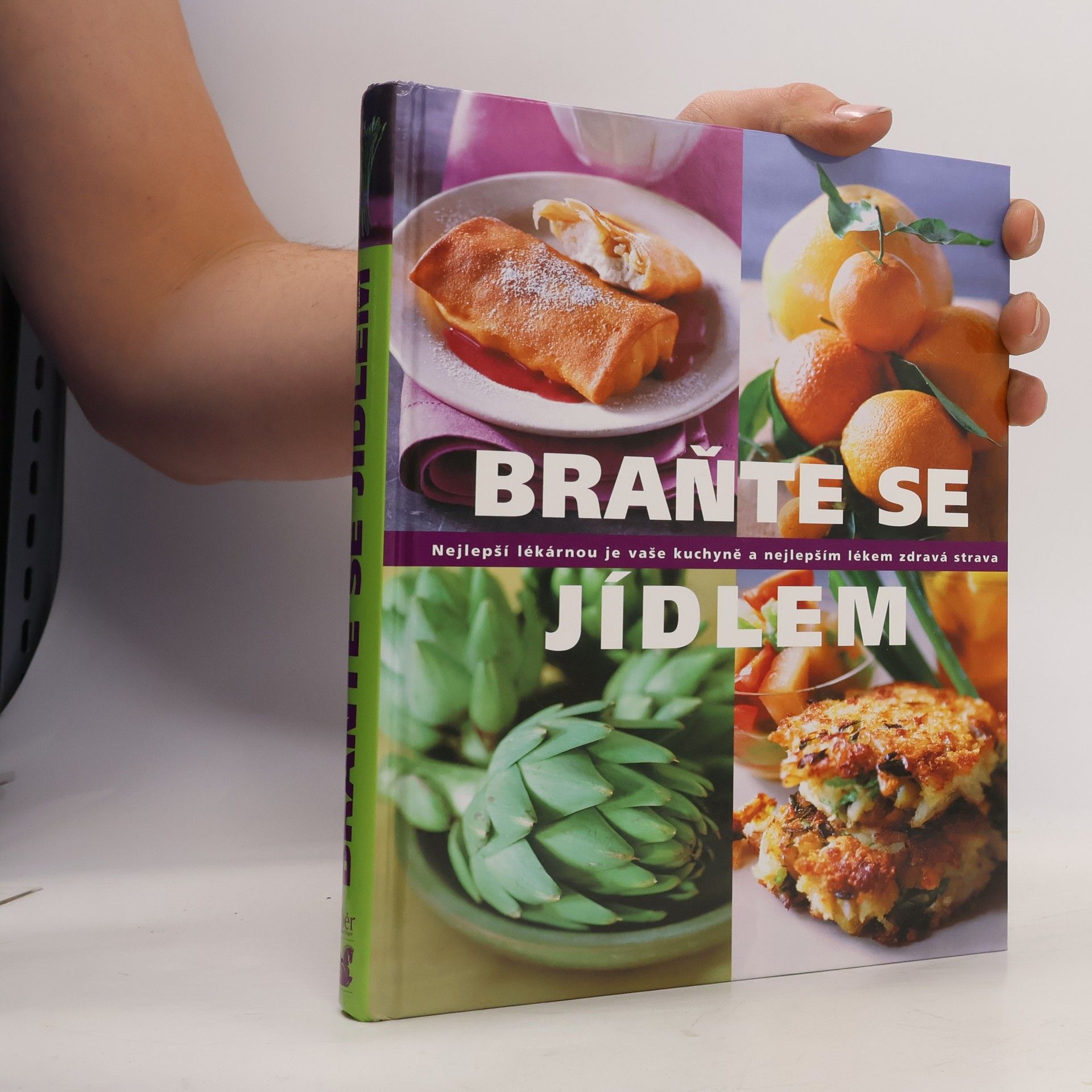 Autorenkollektiv Braňte se jídlem