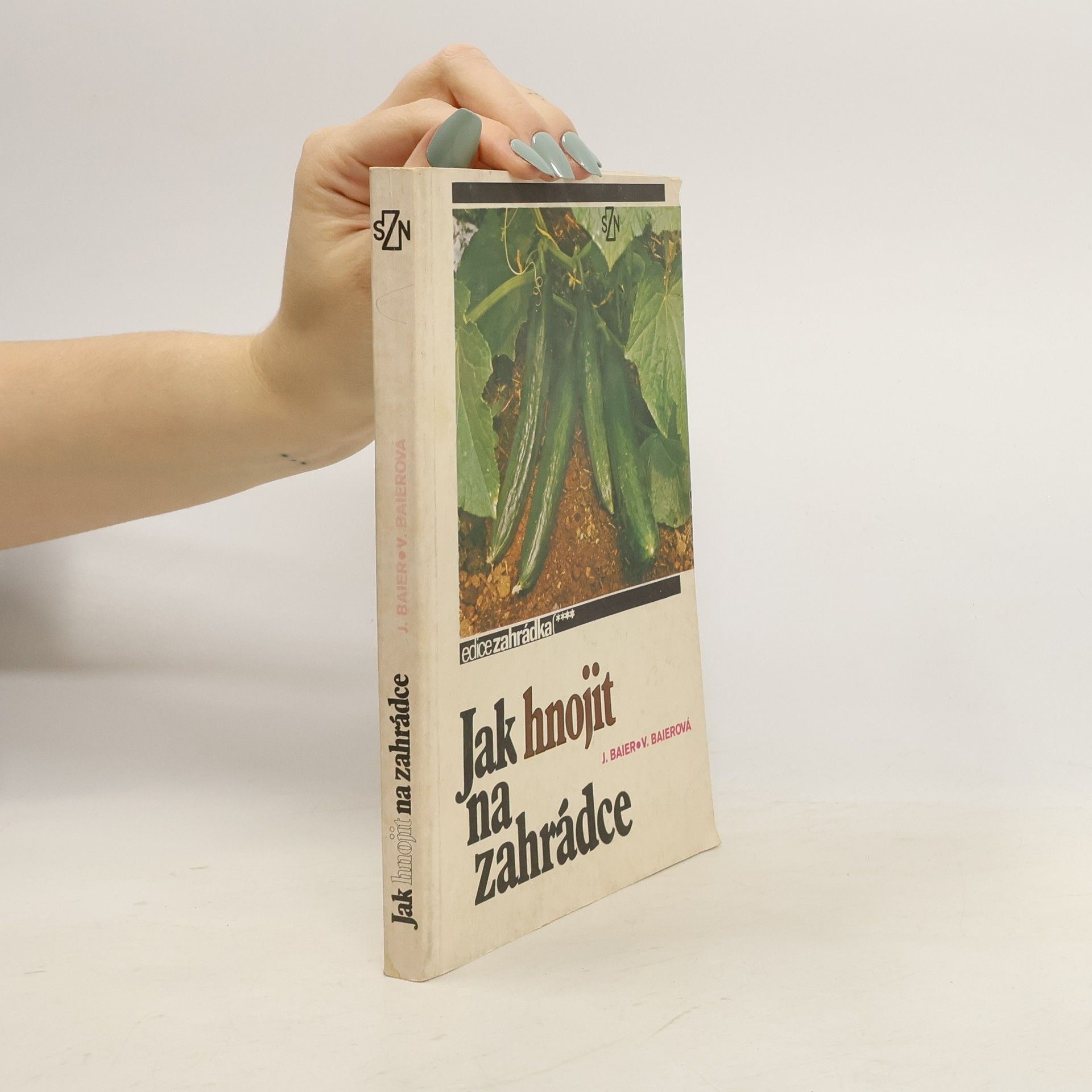 Jak hnojit na zahrádce