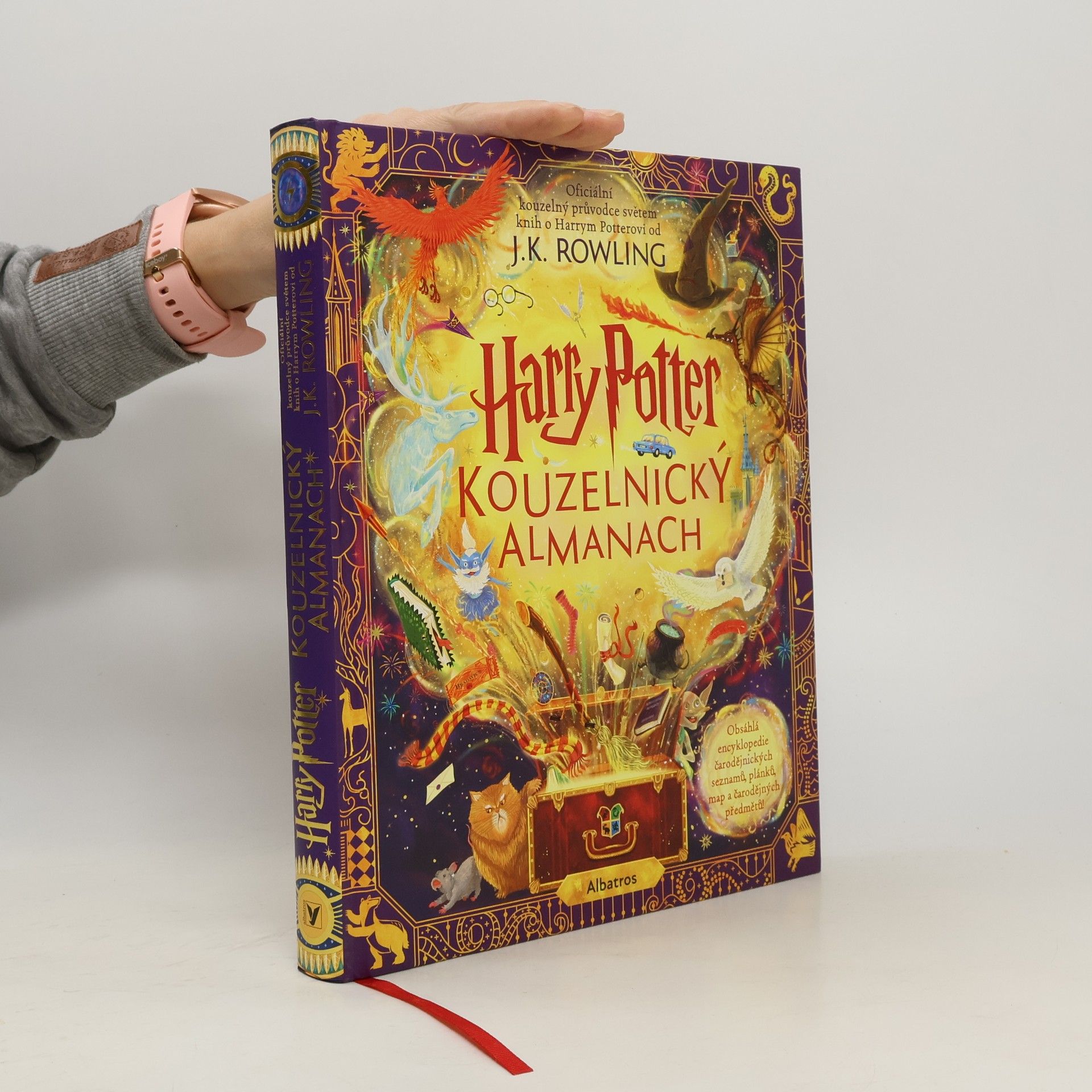 J. K. Rowling Harry Potter: Kouzelnický almanach