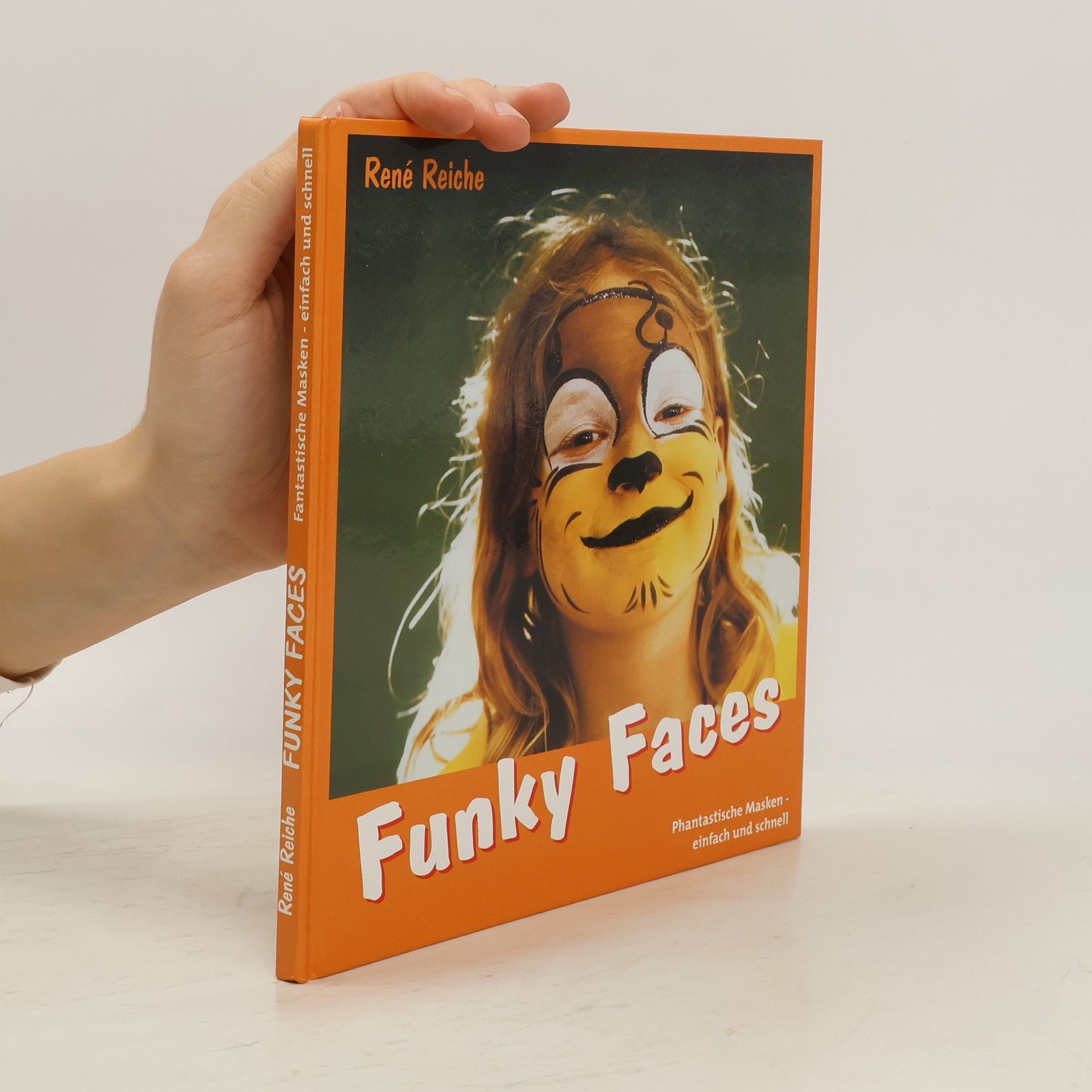 Funky faces - phantastische Masken