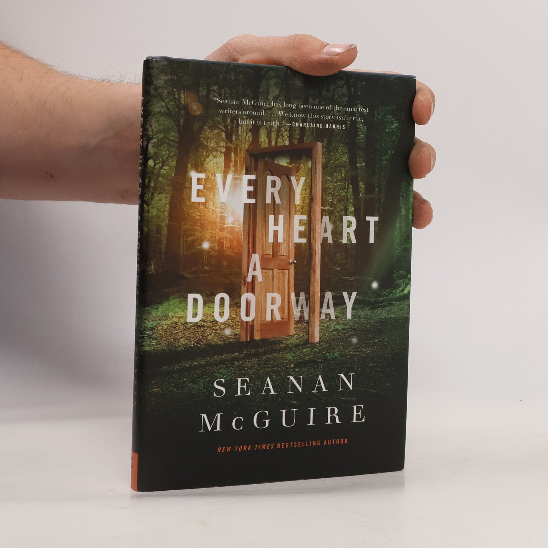 Seanan McGuire Every Heart a Doorway