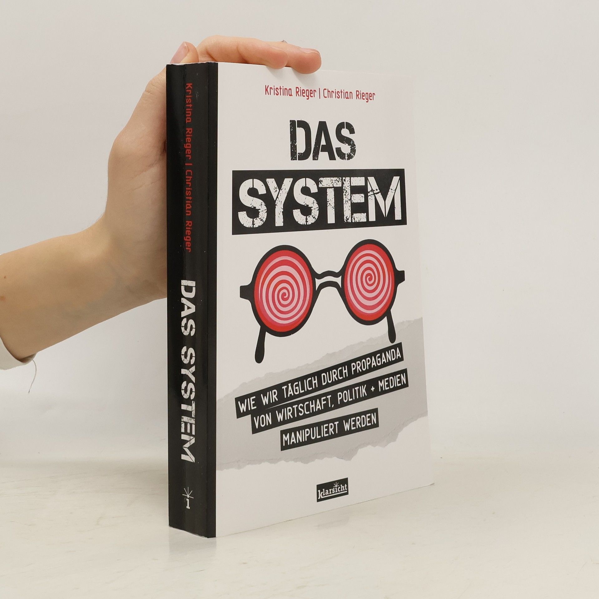 Kristina Rieger Das System