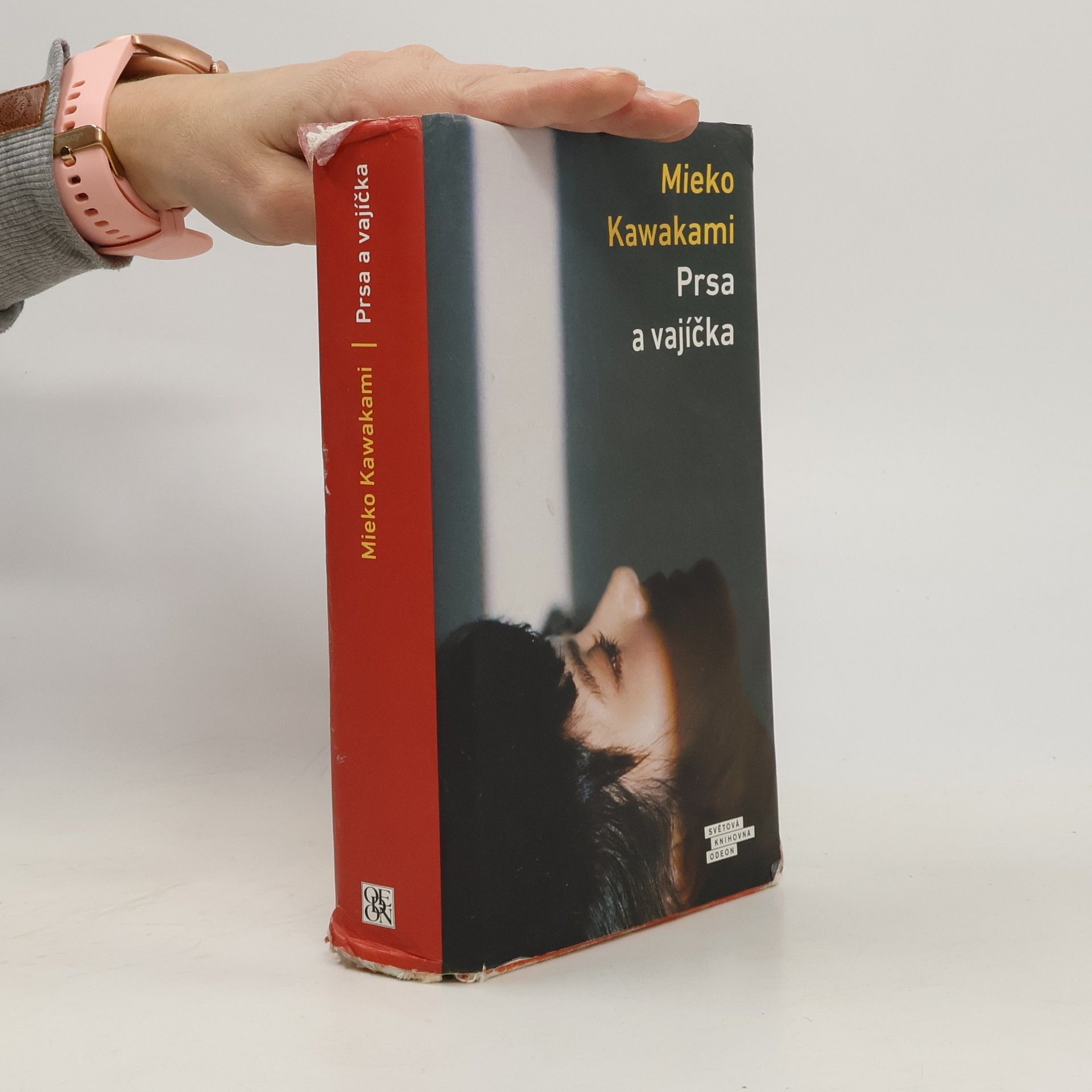 Mieko Kawakami Prsa a vajíčka