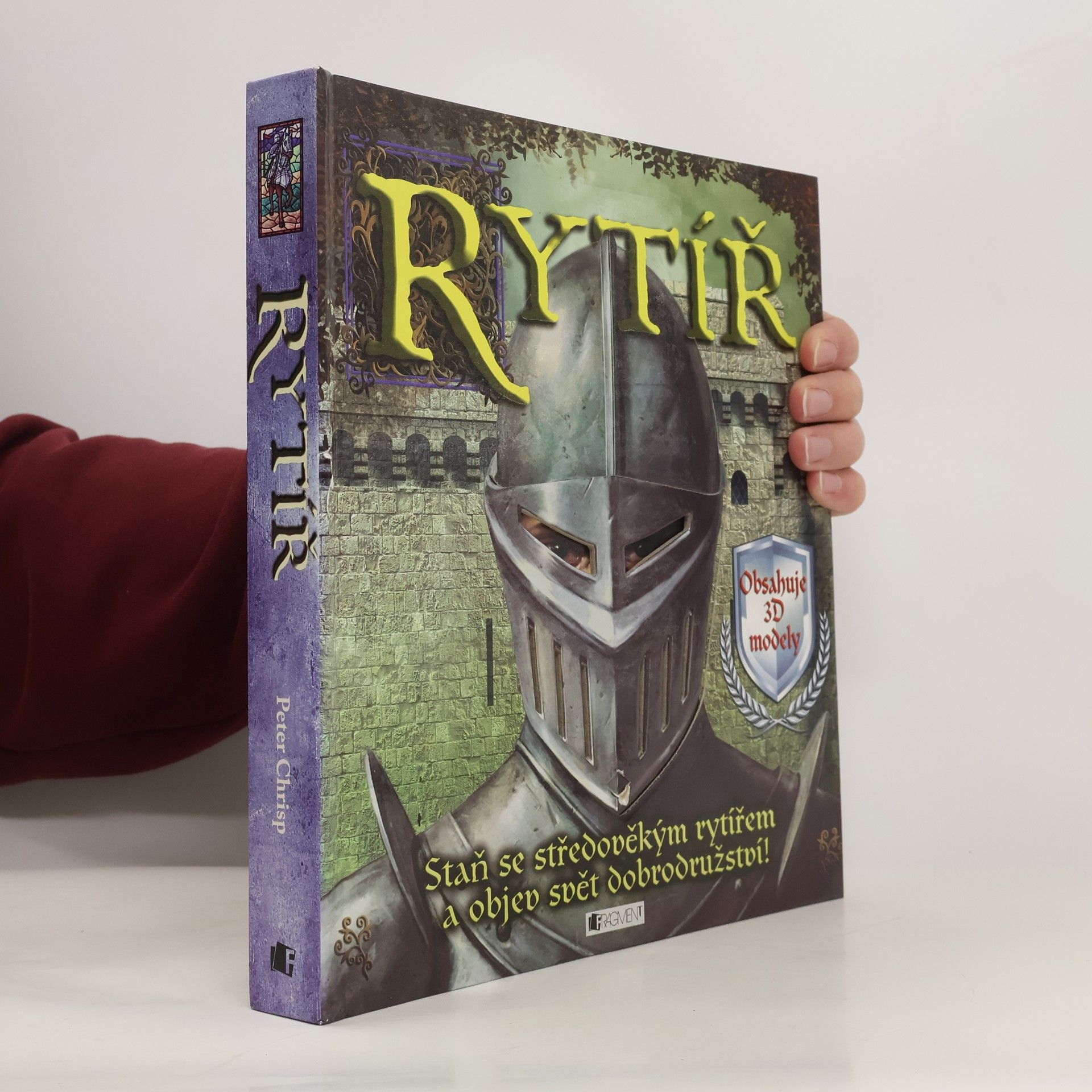 Peter Chrisp RYTÍŘ – Kniha s 3D modely