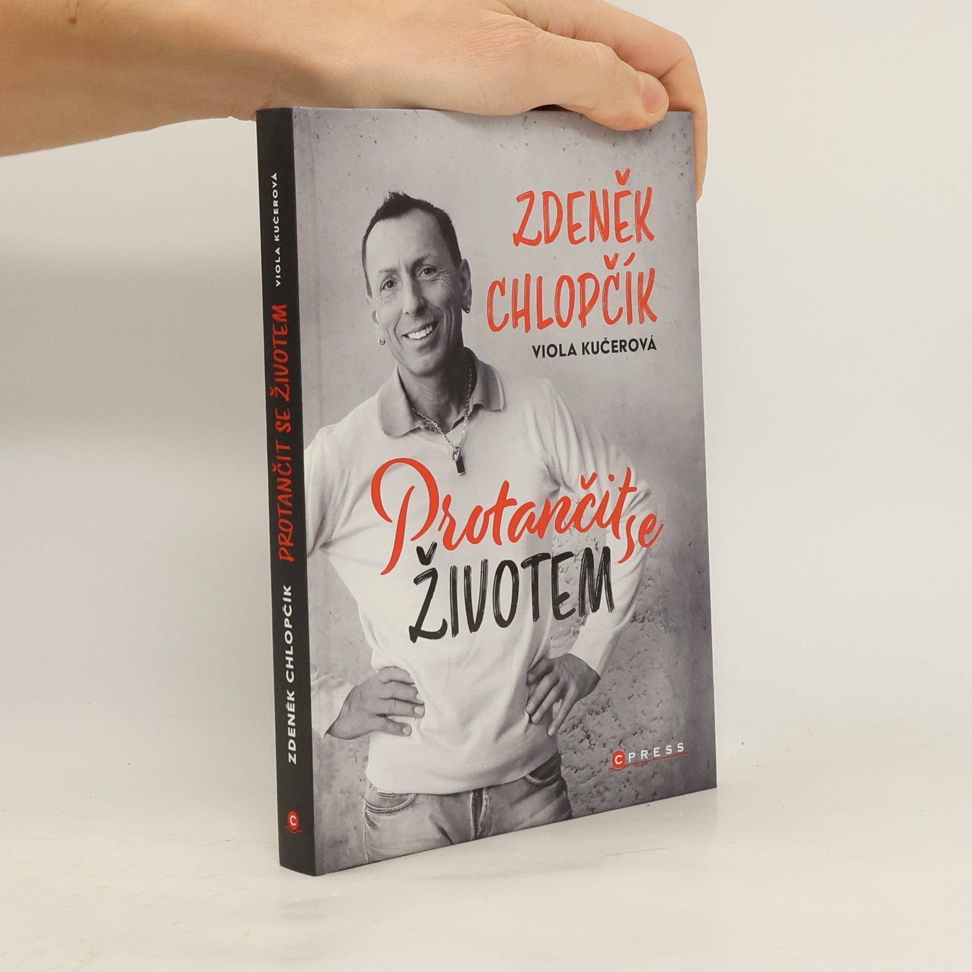 Protančit se životem