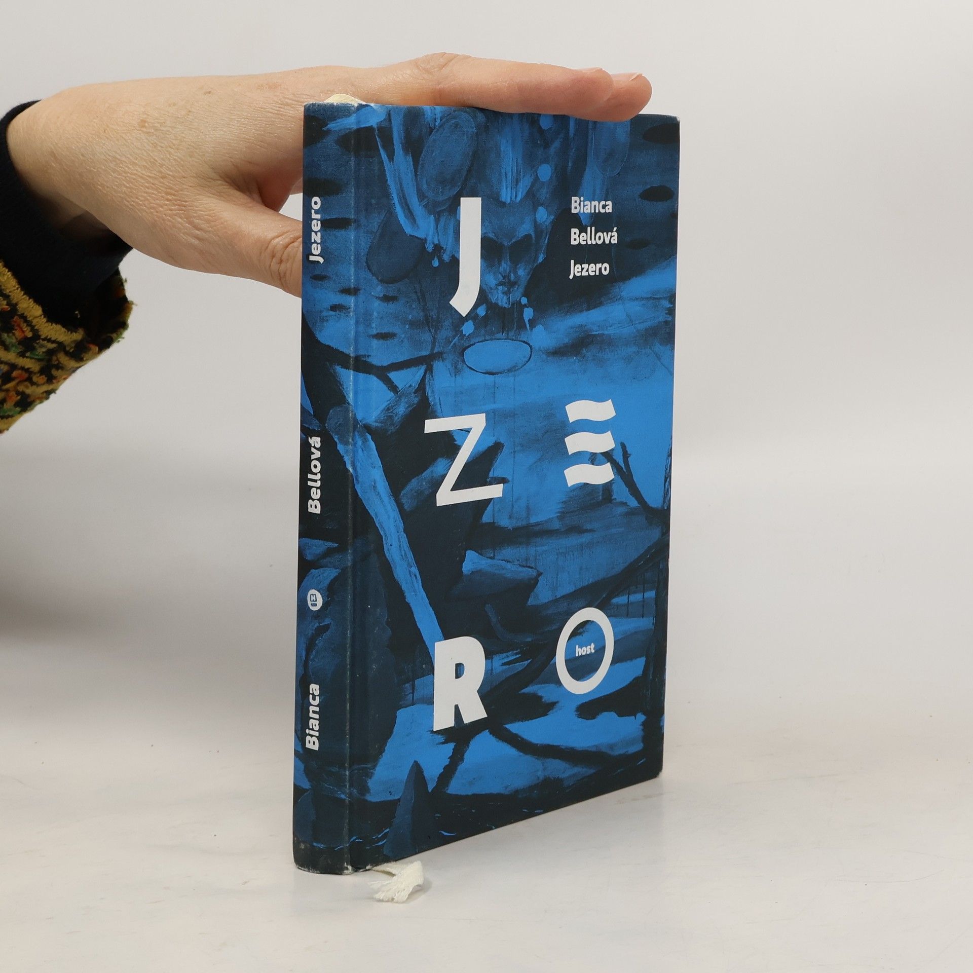 Bianca Bellová Jezero