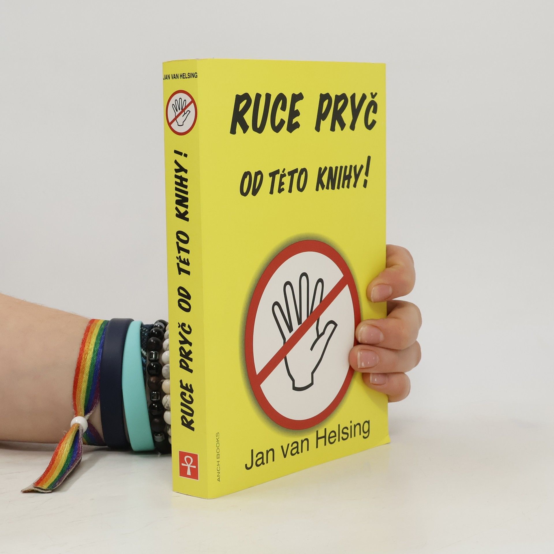 Ruce pryč od této knihy!