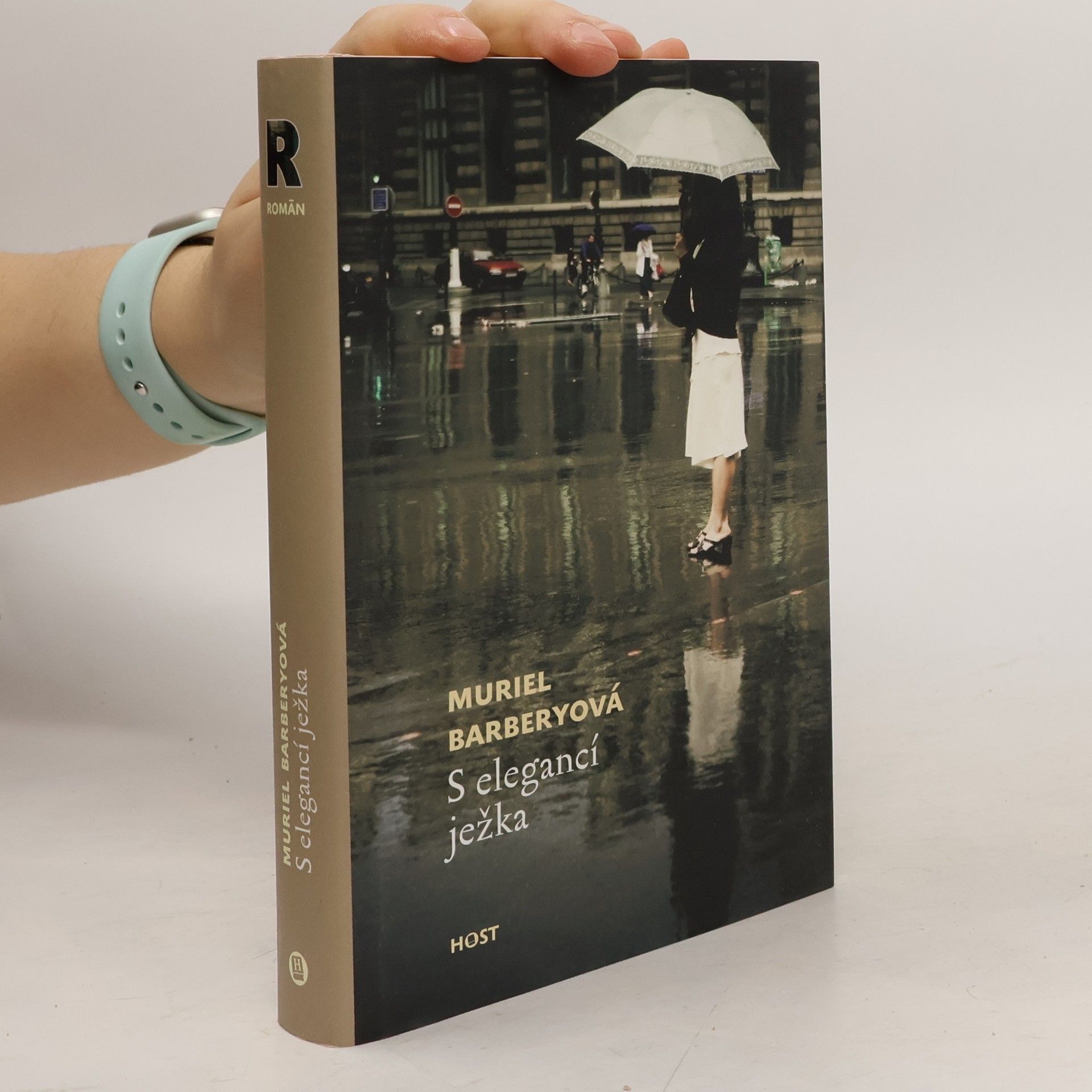 Muriel Barbery S elegancí ježka