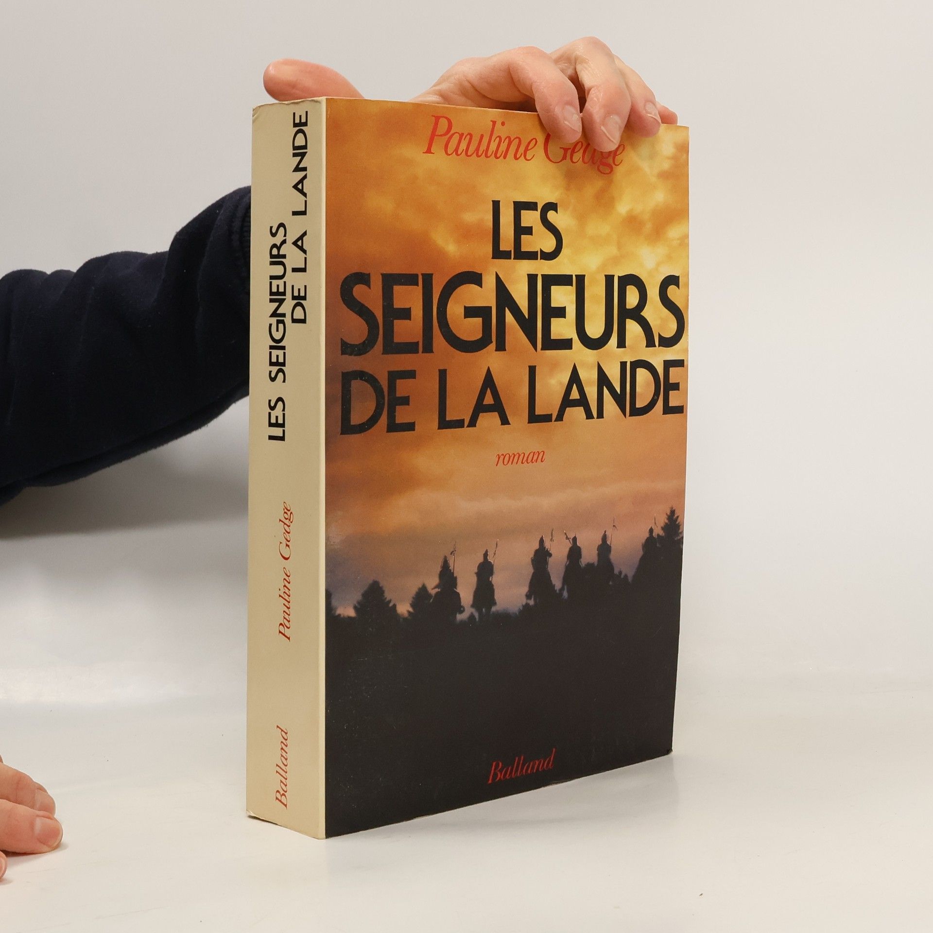 Pauline Gedge Les seigneurs de la lande
