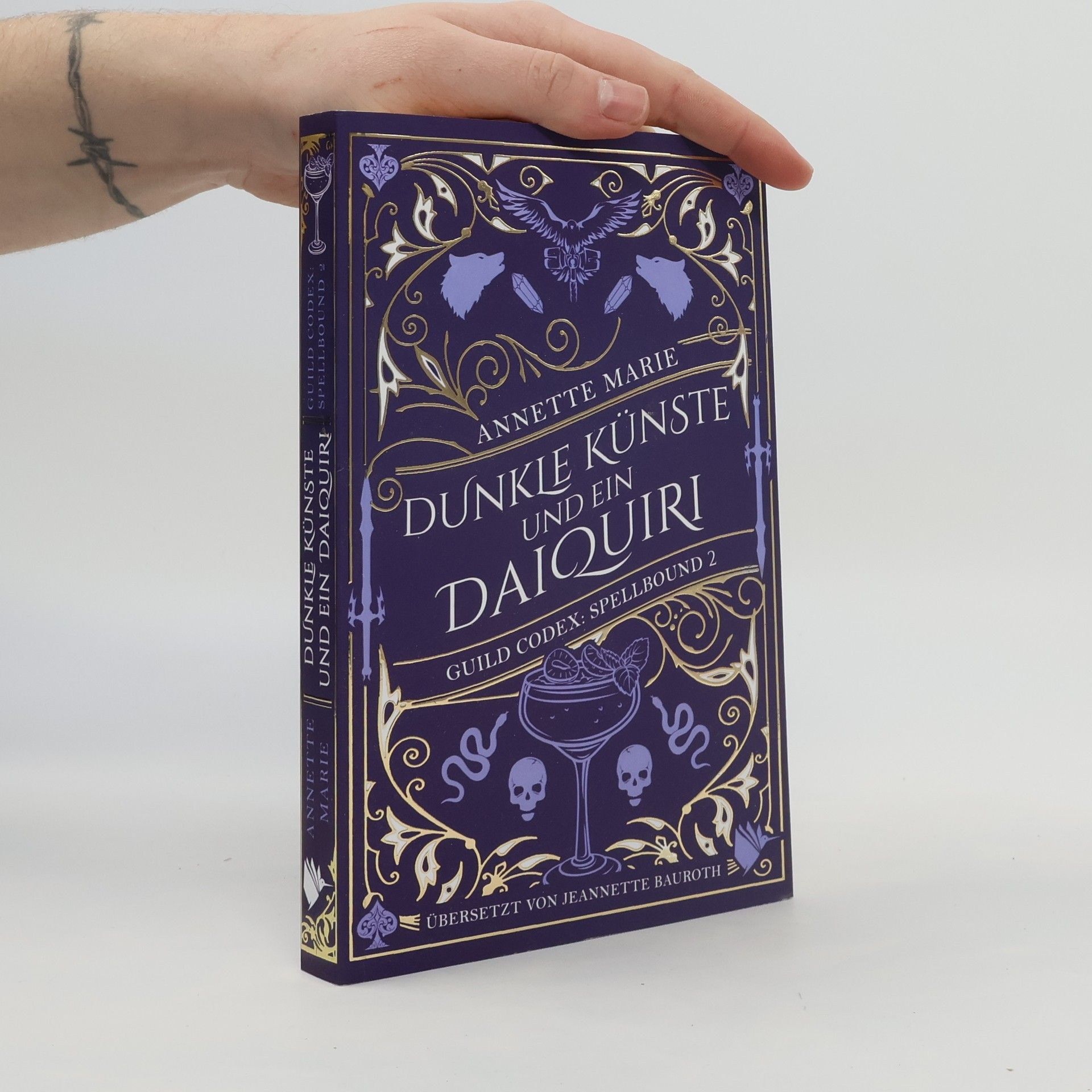Annette Marie Dunkle Künste und ein Daiquiri