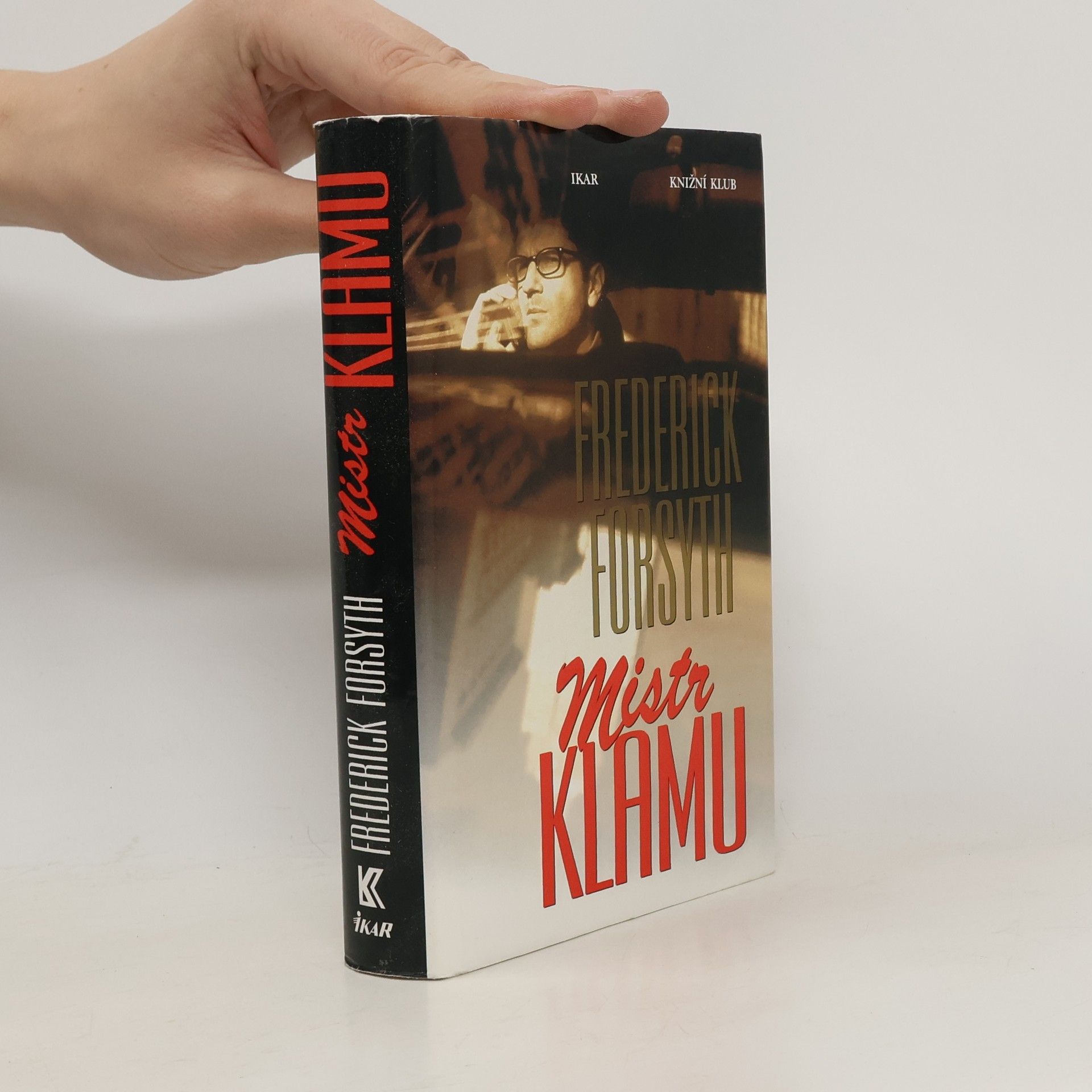 Frederick Forsyth Mistr klamu