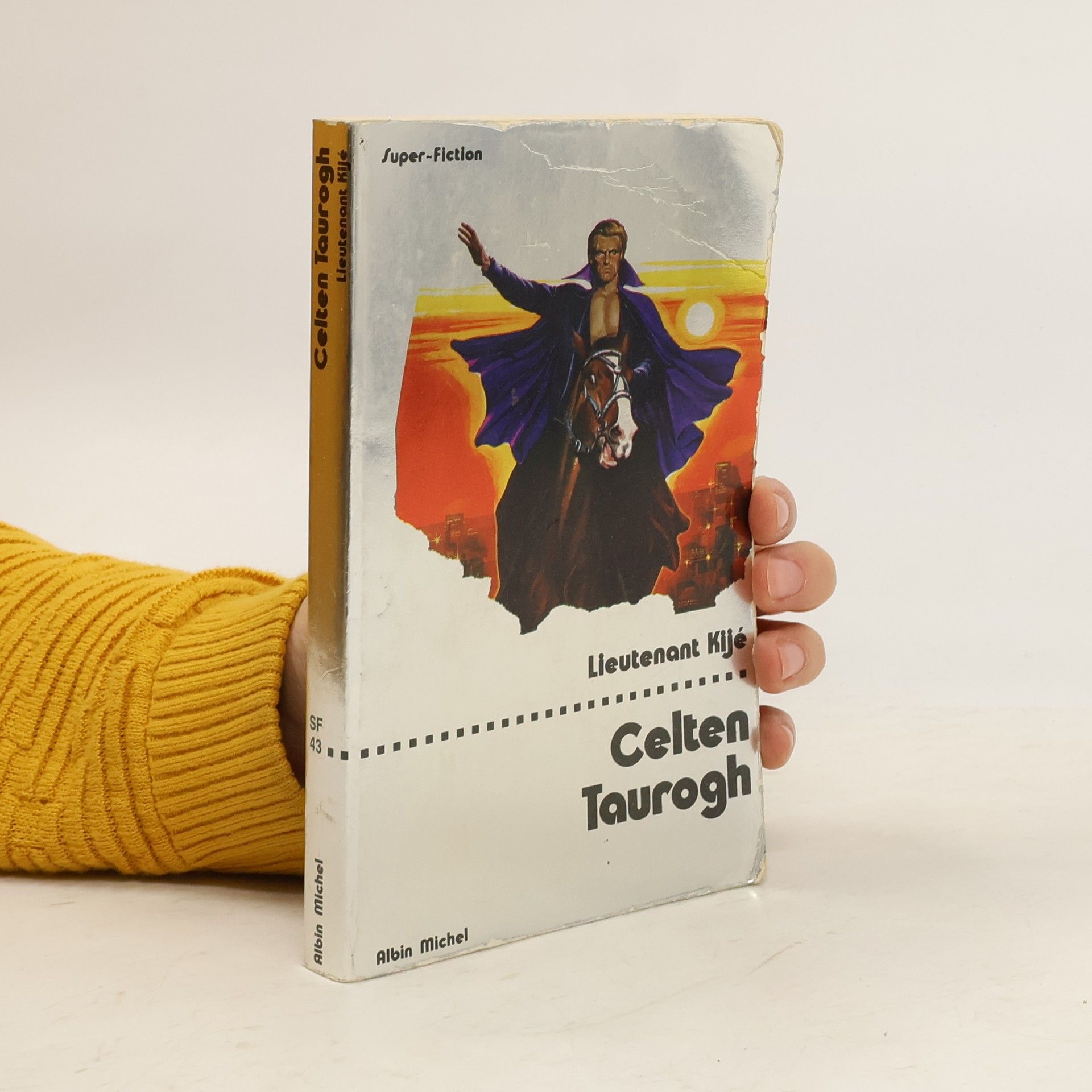 Lieutenant Kijé Celten Taurogh