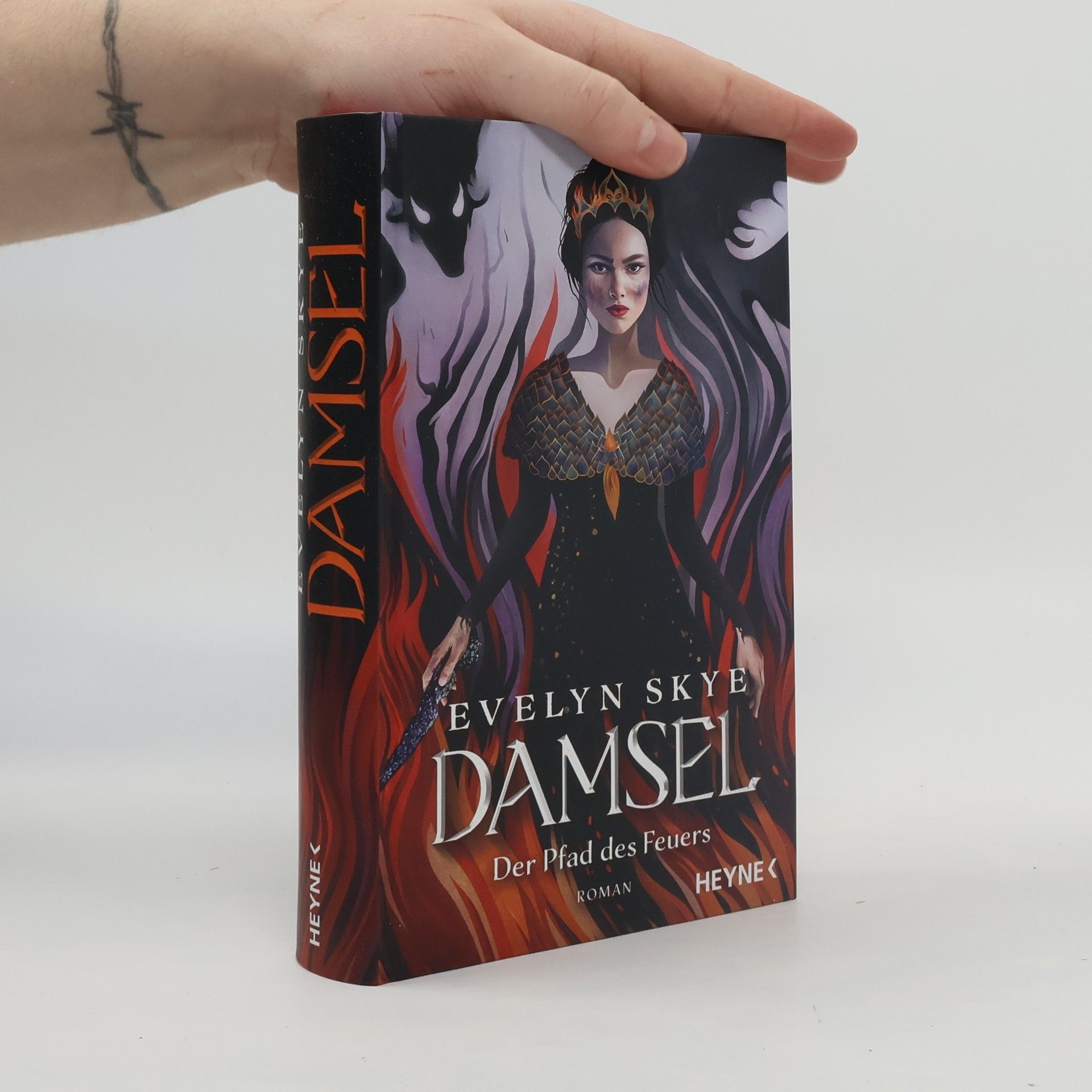 Skye Evelyn Damsel – Der Pfad des Feuers