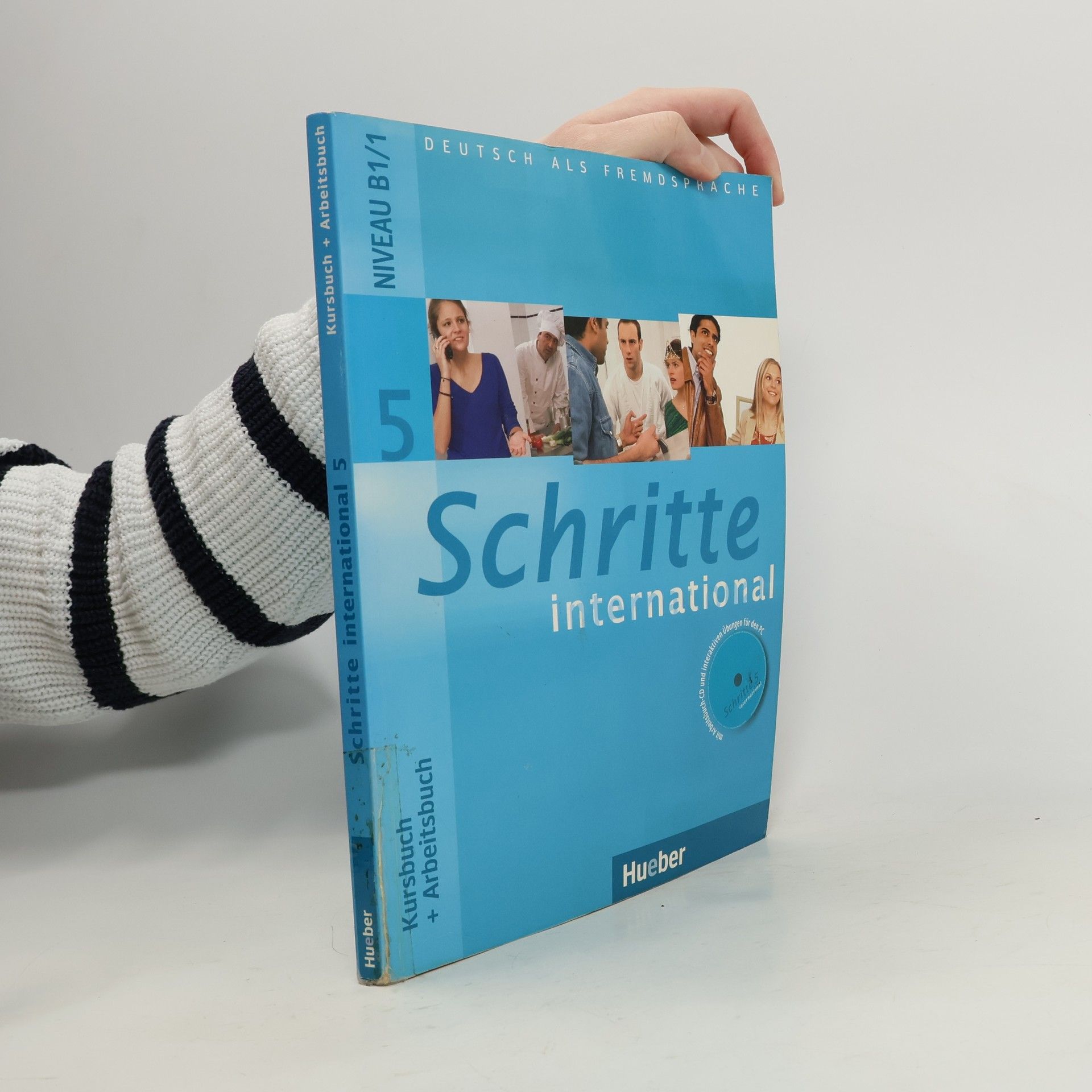 Schritte 5 international : deutsch als fremdsprache : kursbuch + arbeitsbuch