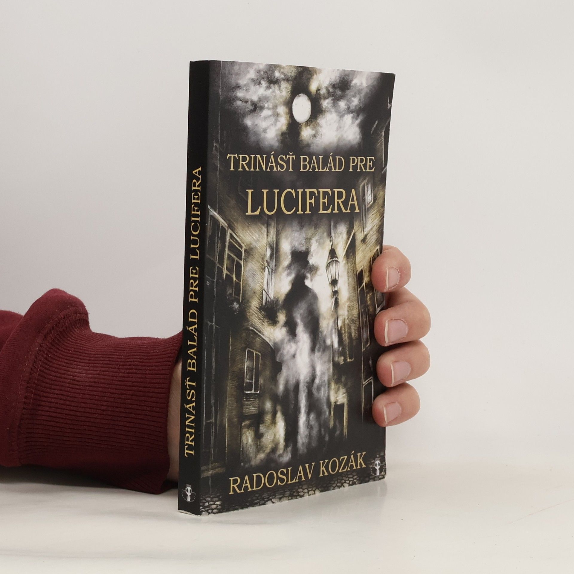 Trinásť balád pre Lucifera