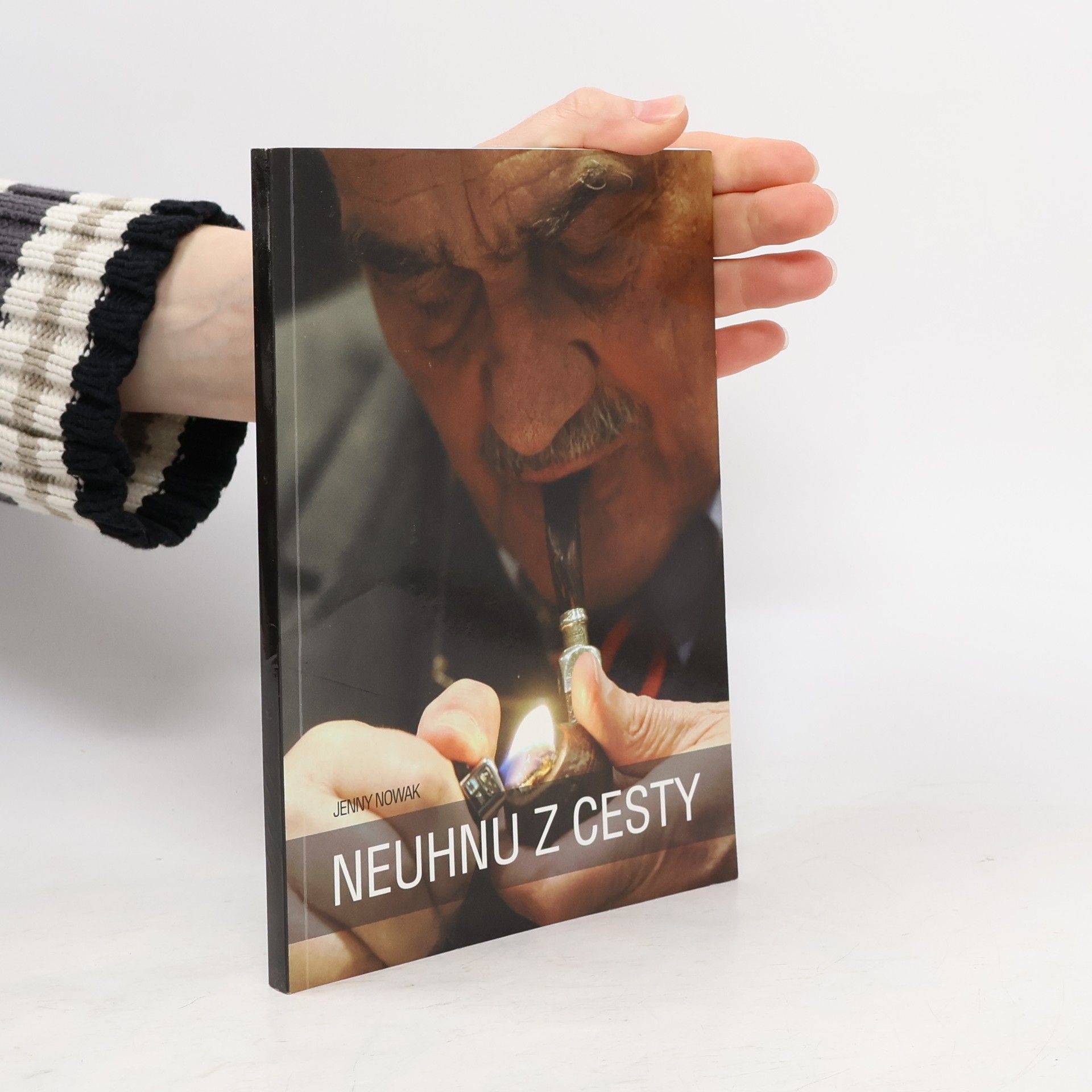 Jenny Nowak Neuhnu z cesty