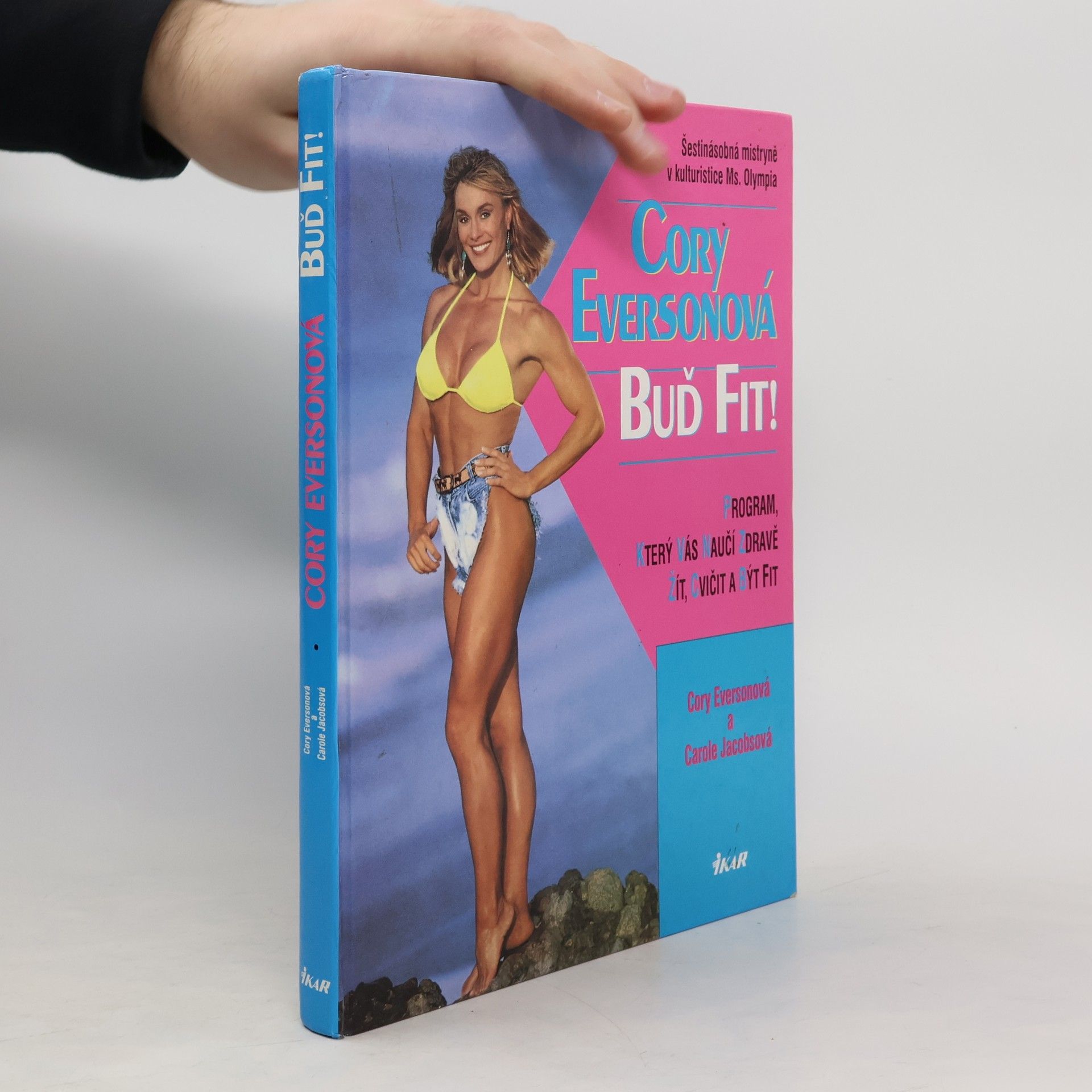 Corinna Everson Buď fit!