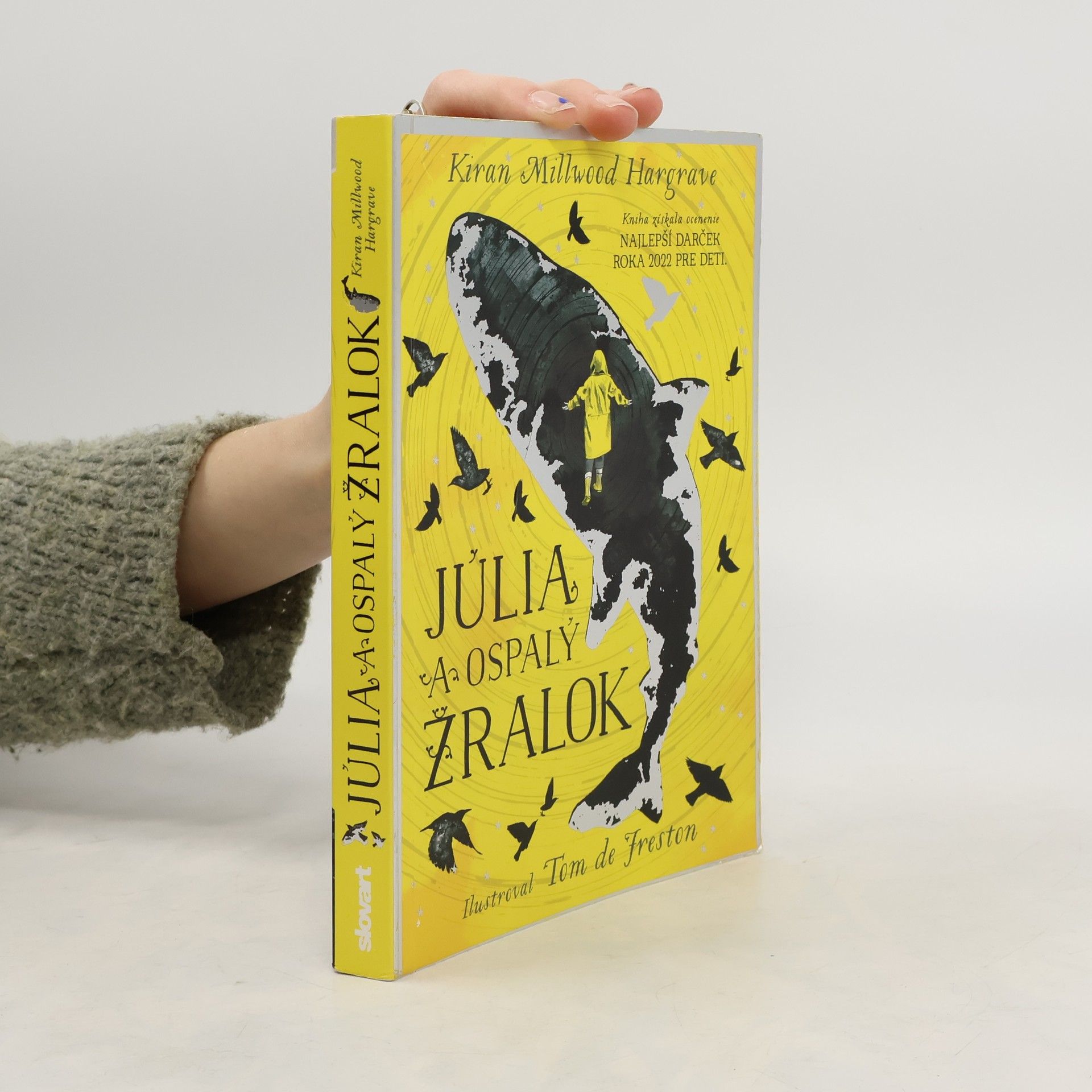 Kiran Millwood Hargrave Júlia a ospalý žralok