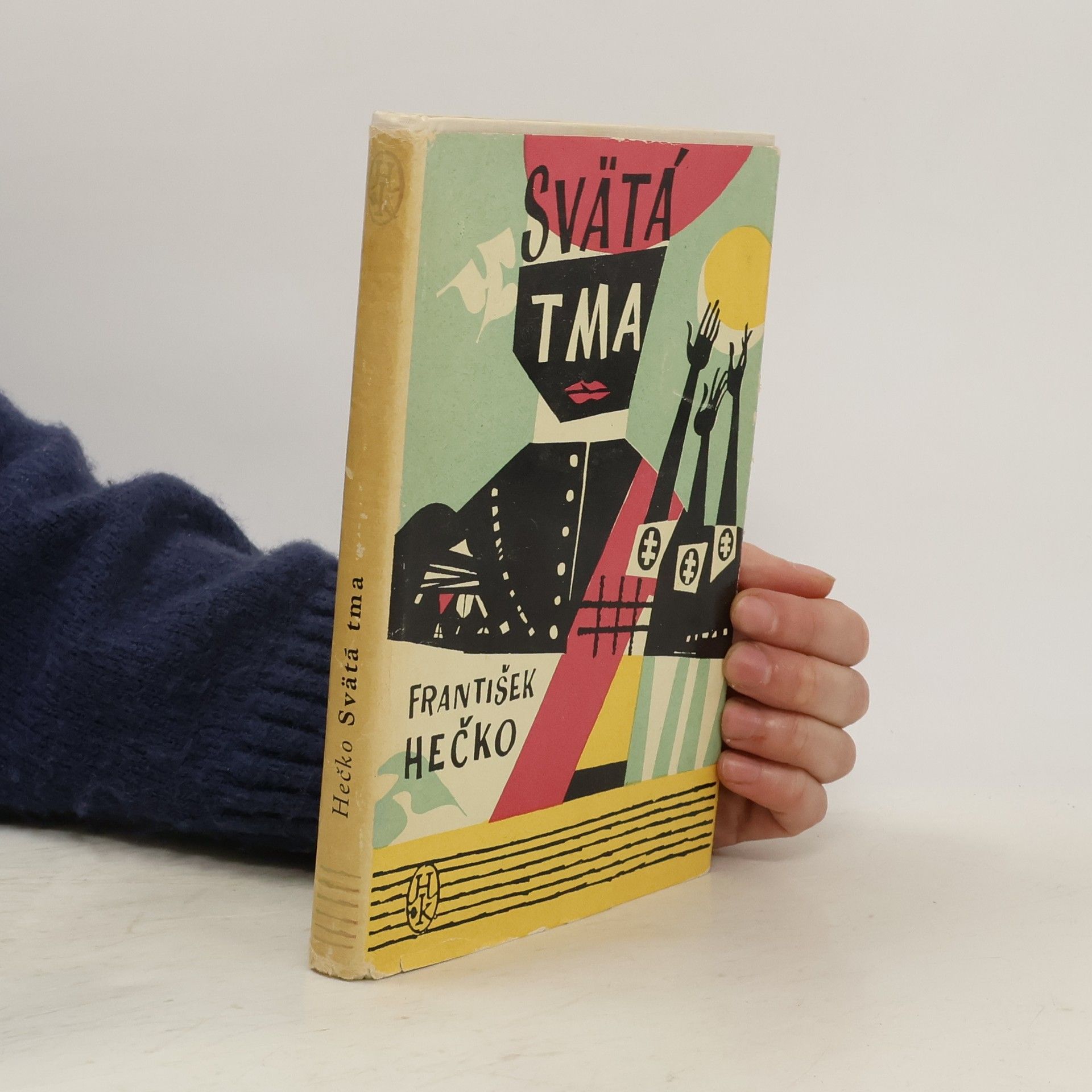 František Hečko Svätá tma