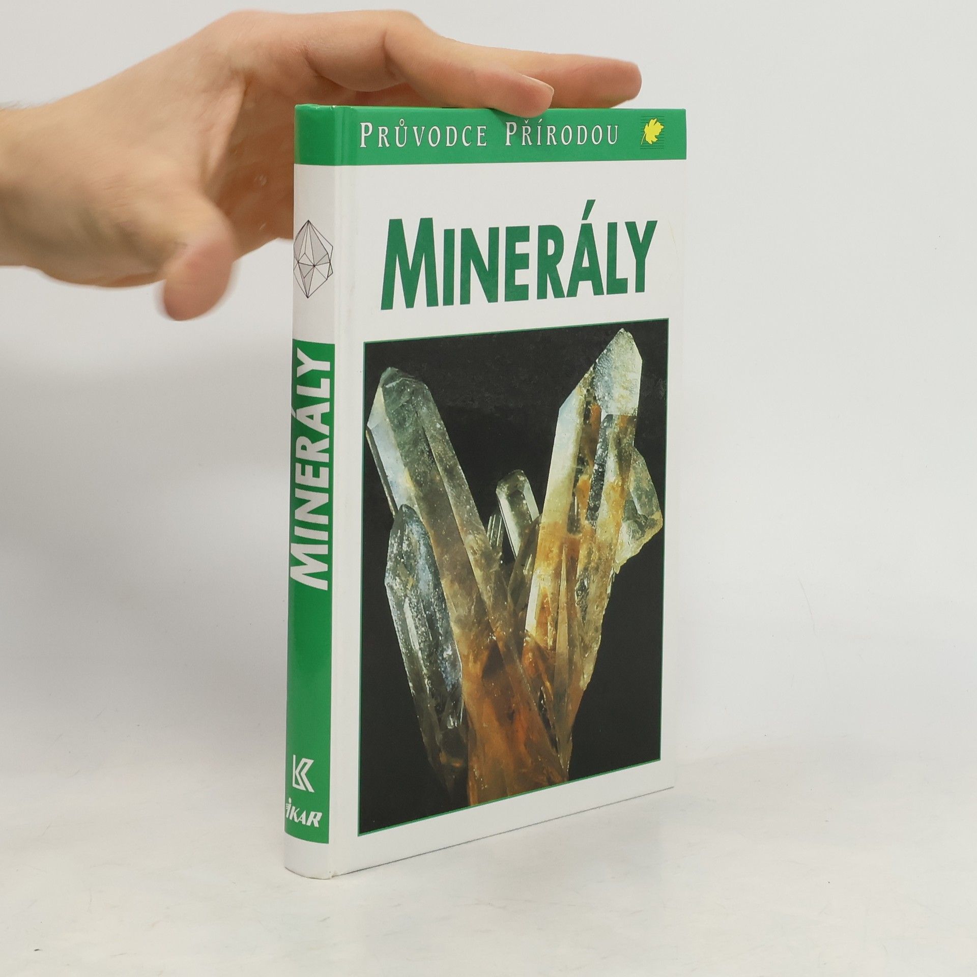 Minerály