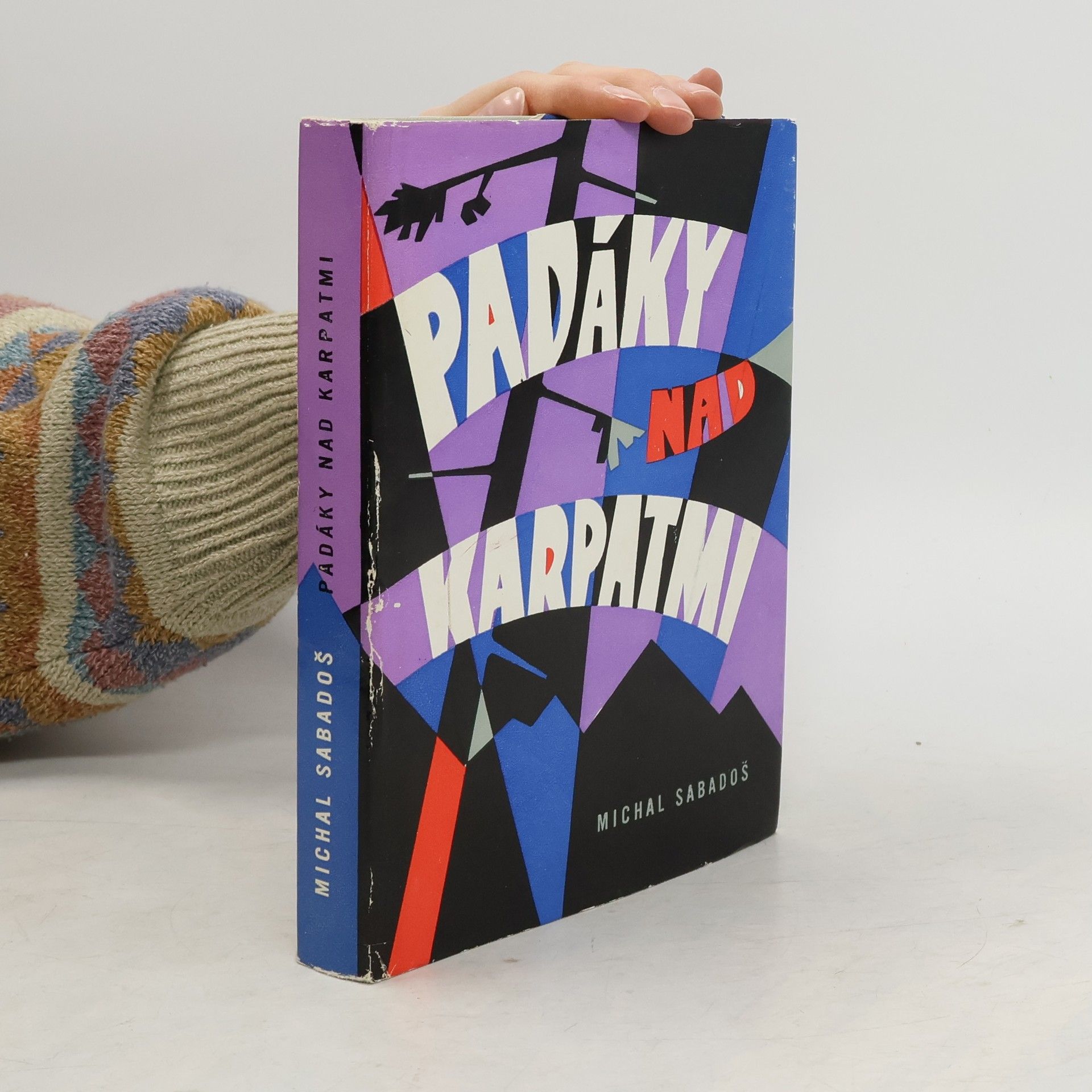 Michal Sabadoš Padáky nad Karpatmi