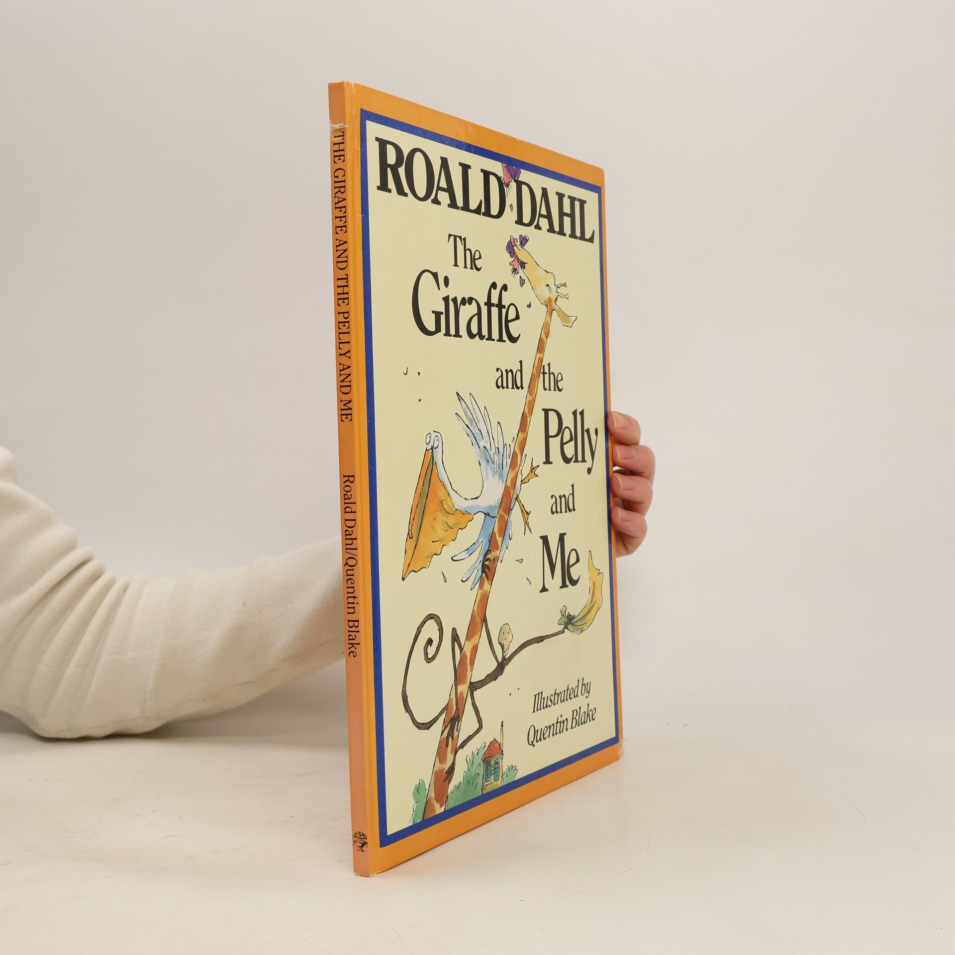 Roald Dahl The Giraffe and the Pelly and Me