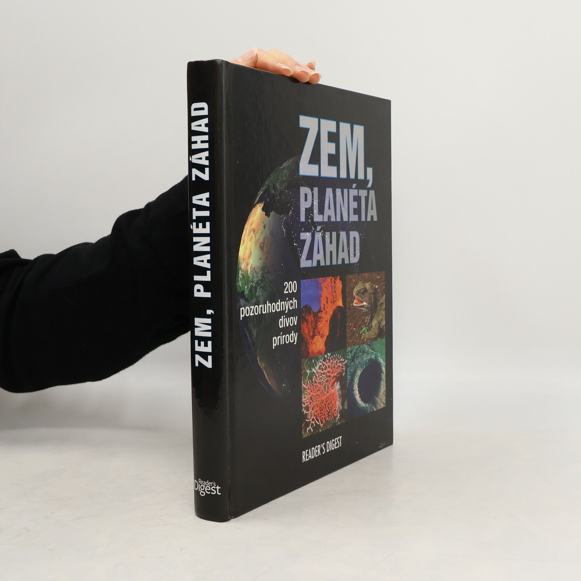 AA.VV. Zem, planéta záhad
