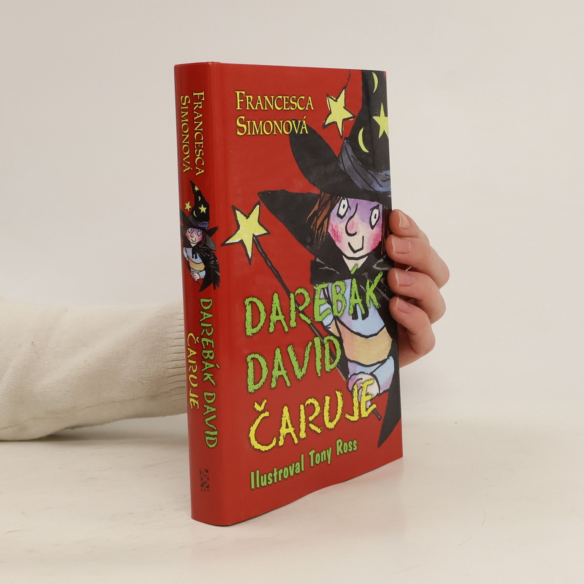 Darebák David čaruje