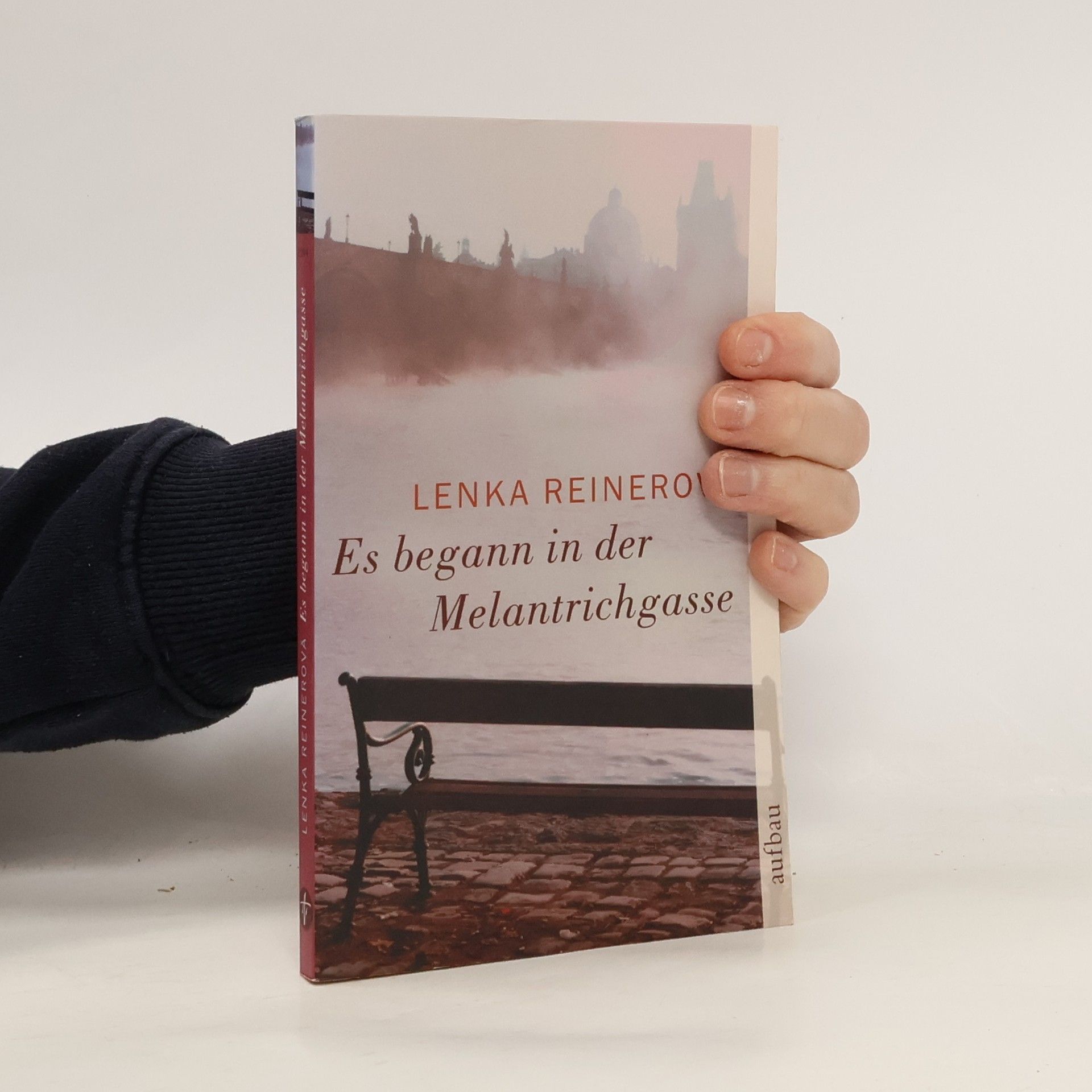 Es begann in der Melantrichgasse : Erinnerungen an Weiskopf, Kisch, Uhse und die Seghers