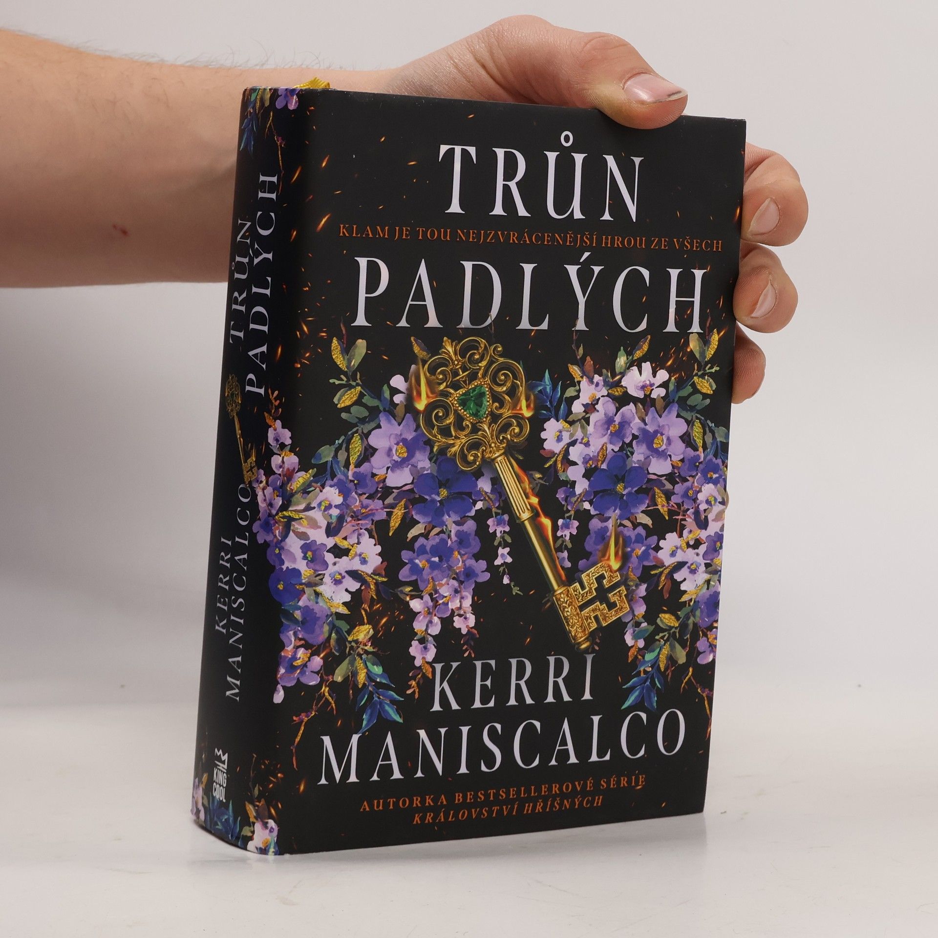 Kerri Maniscalco Trůn padlých. Princové hříchů 1