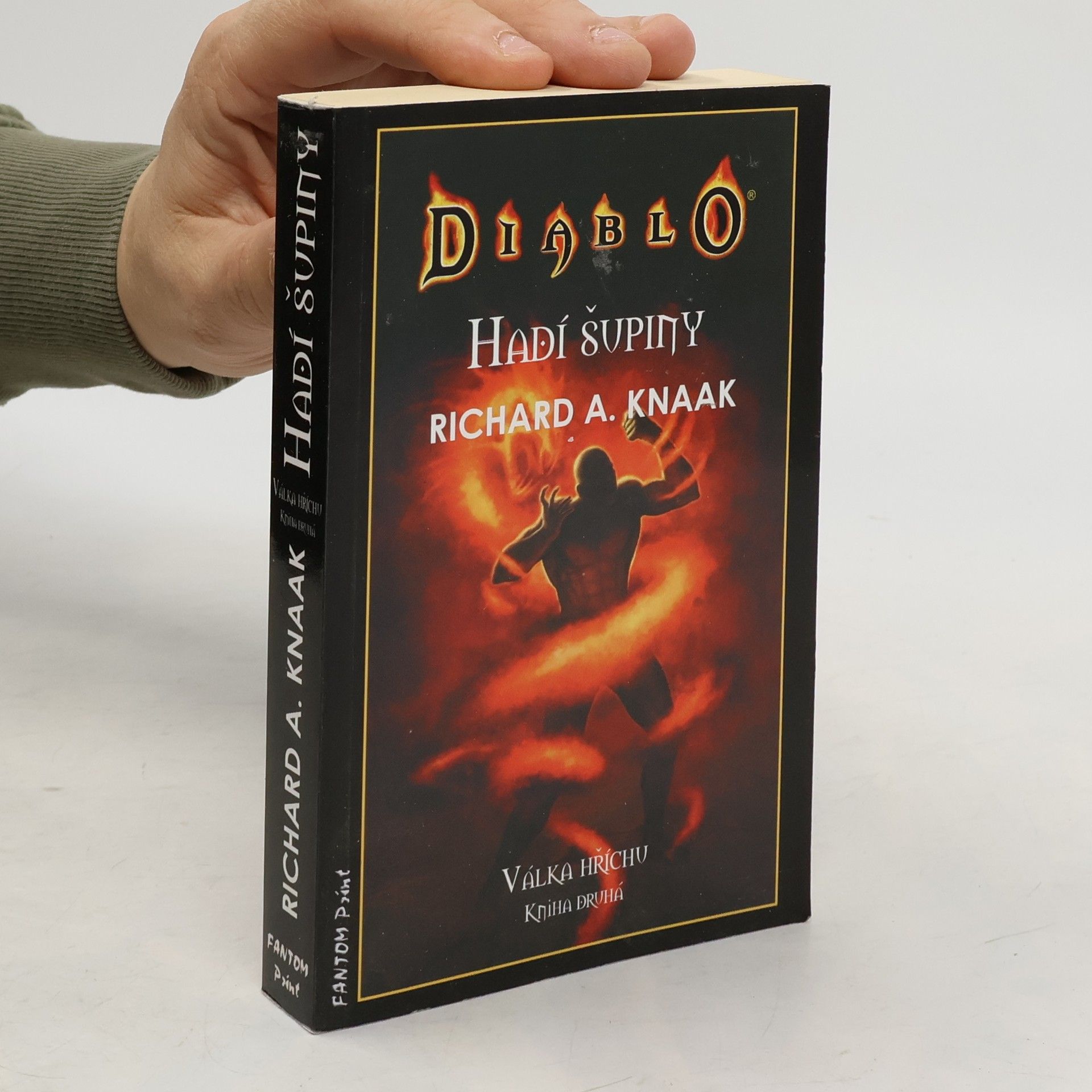 Richard A. Knaak Válka hříchu. Kniha druhá, Hadí šupiny