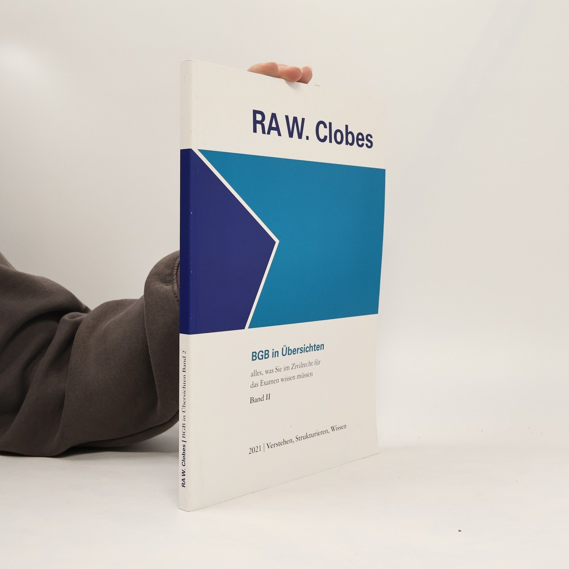 Collectif d'auteurs RA W. Clobes. BGB in Übersichten. Band 2