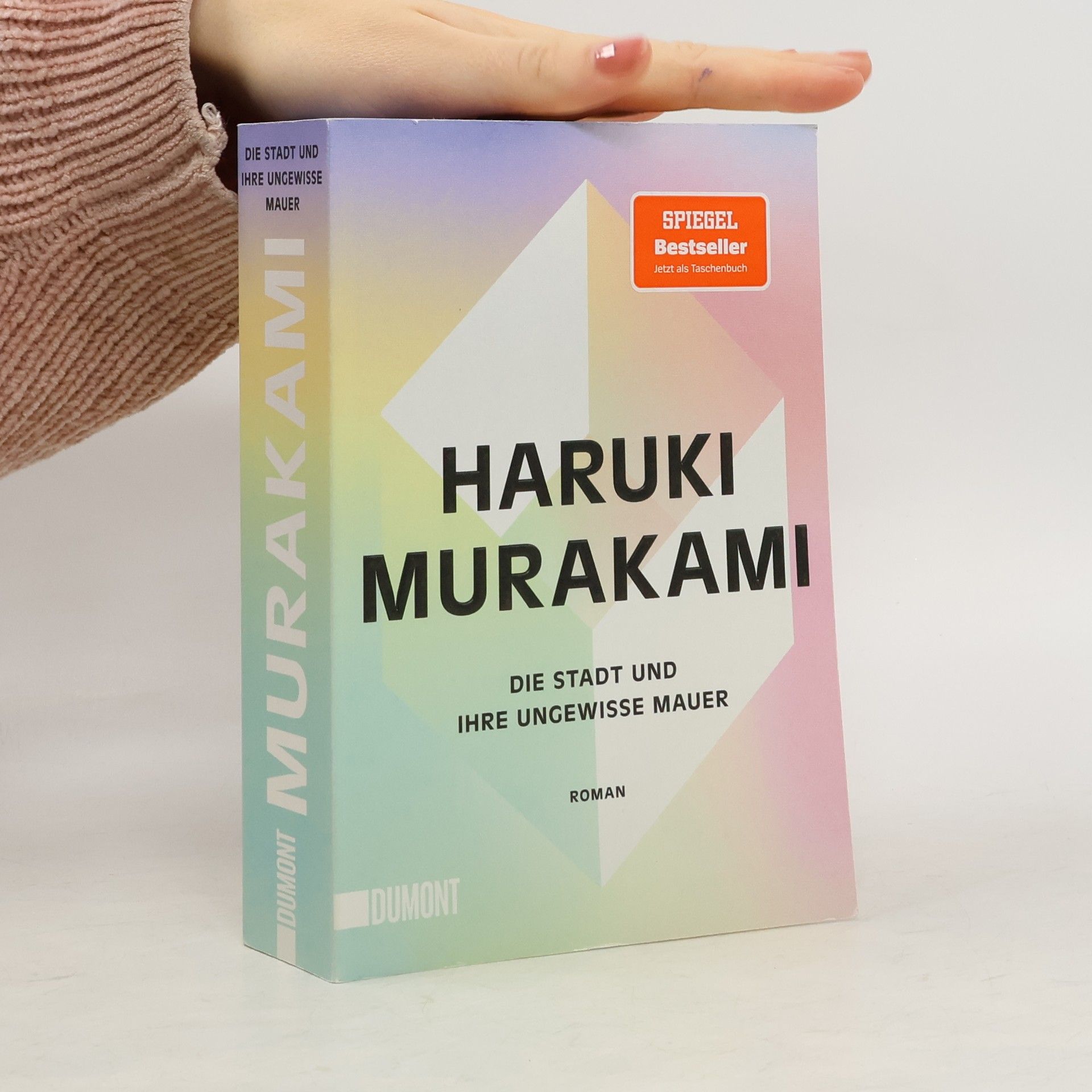 Die Stadt und ihre ungewisse Mauer