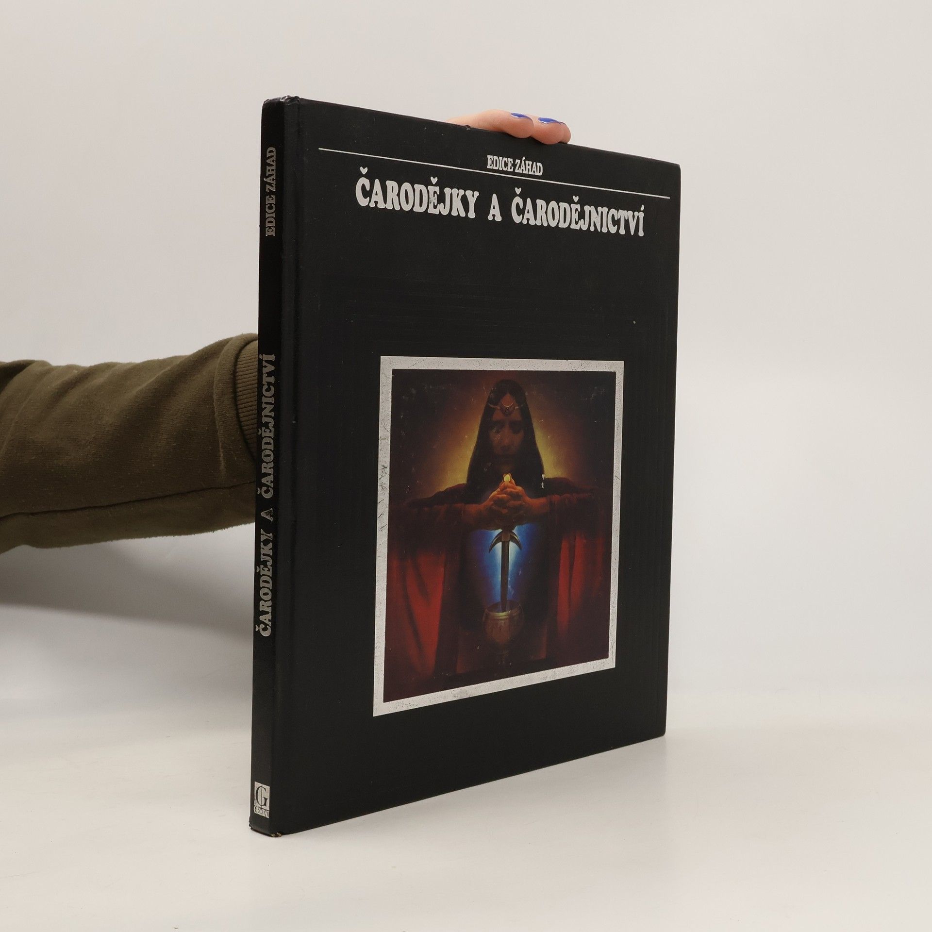 Janet P. Cave Čarodějky a čarodějnictví