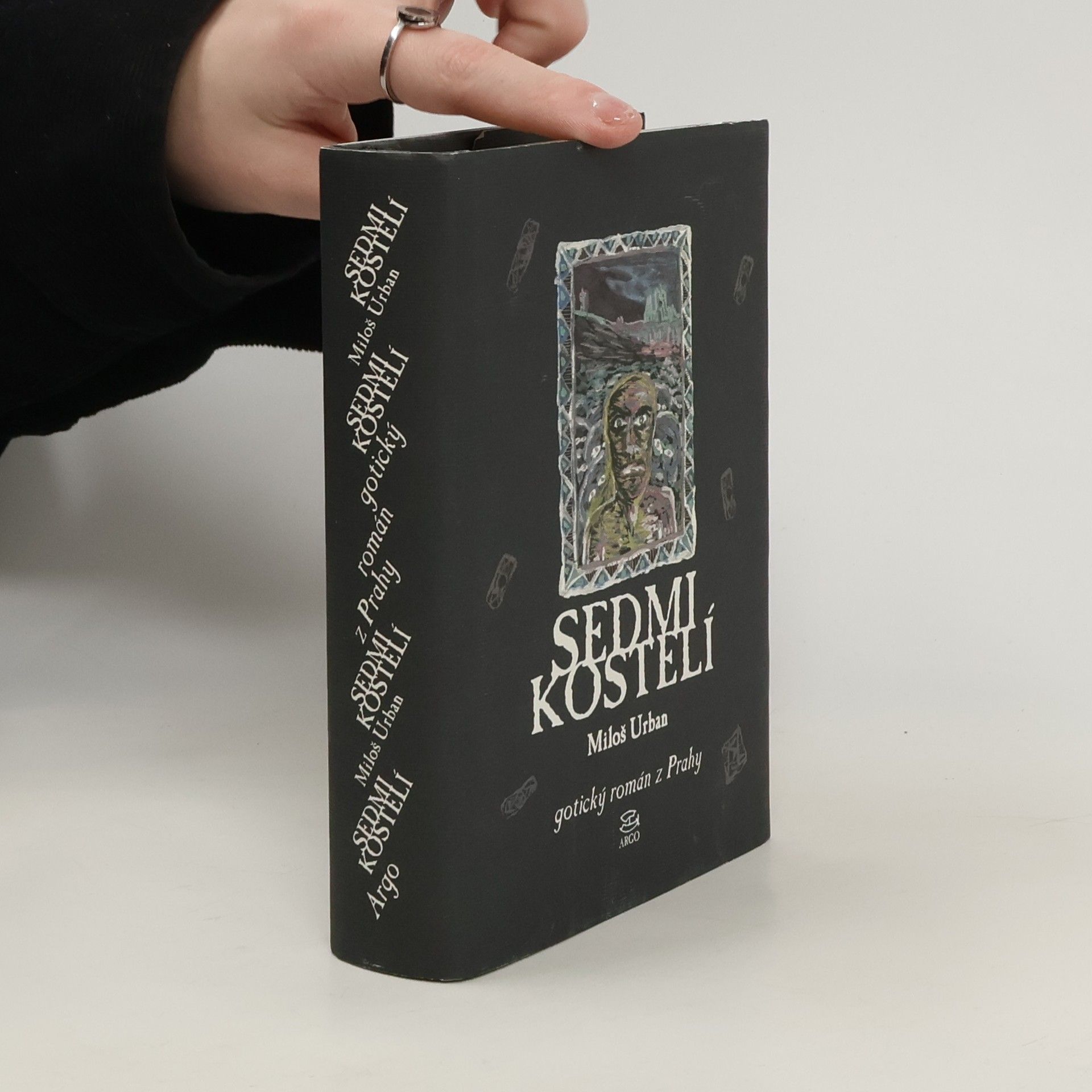 Miloš Urban Sedmikostelí