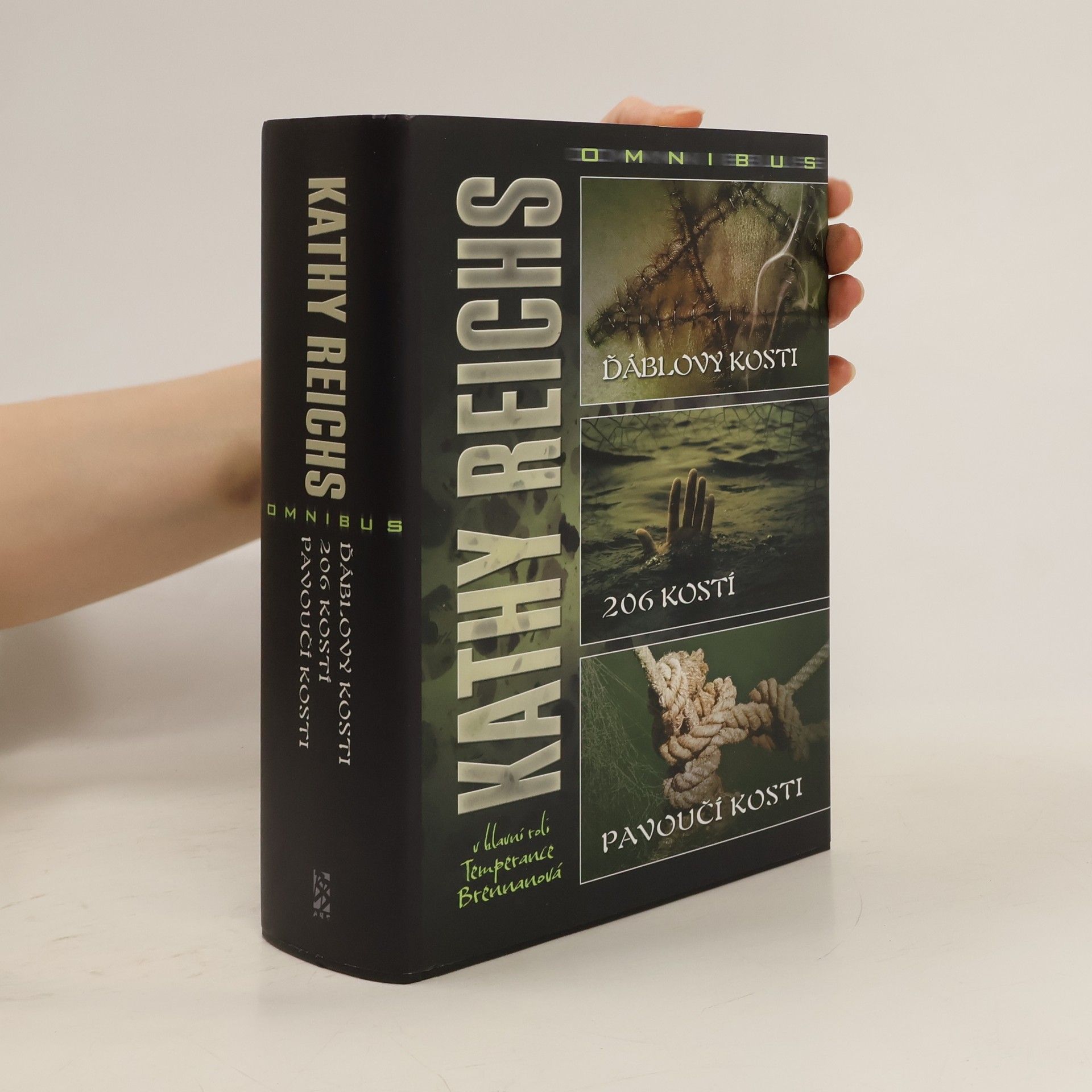Kathy Reichs Ďáblovy kosti, 206 kostí, Pavoučí kosti