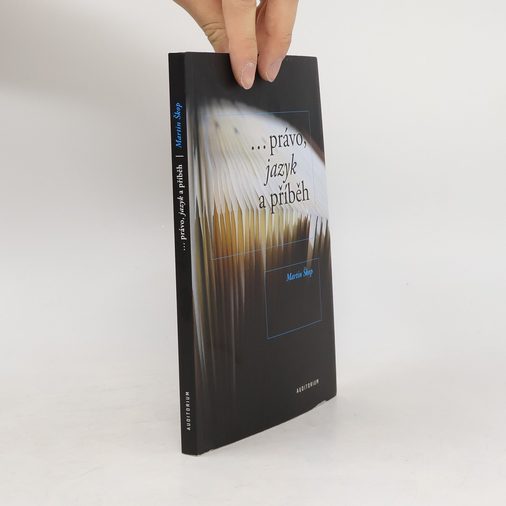 ...právo, jazyk a příběh