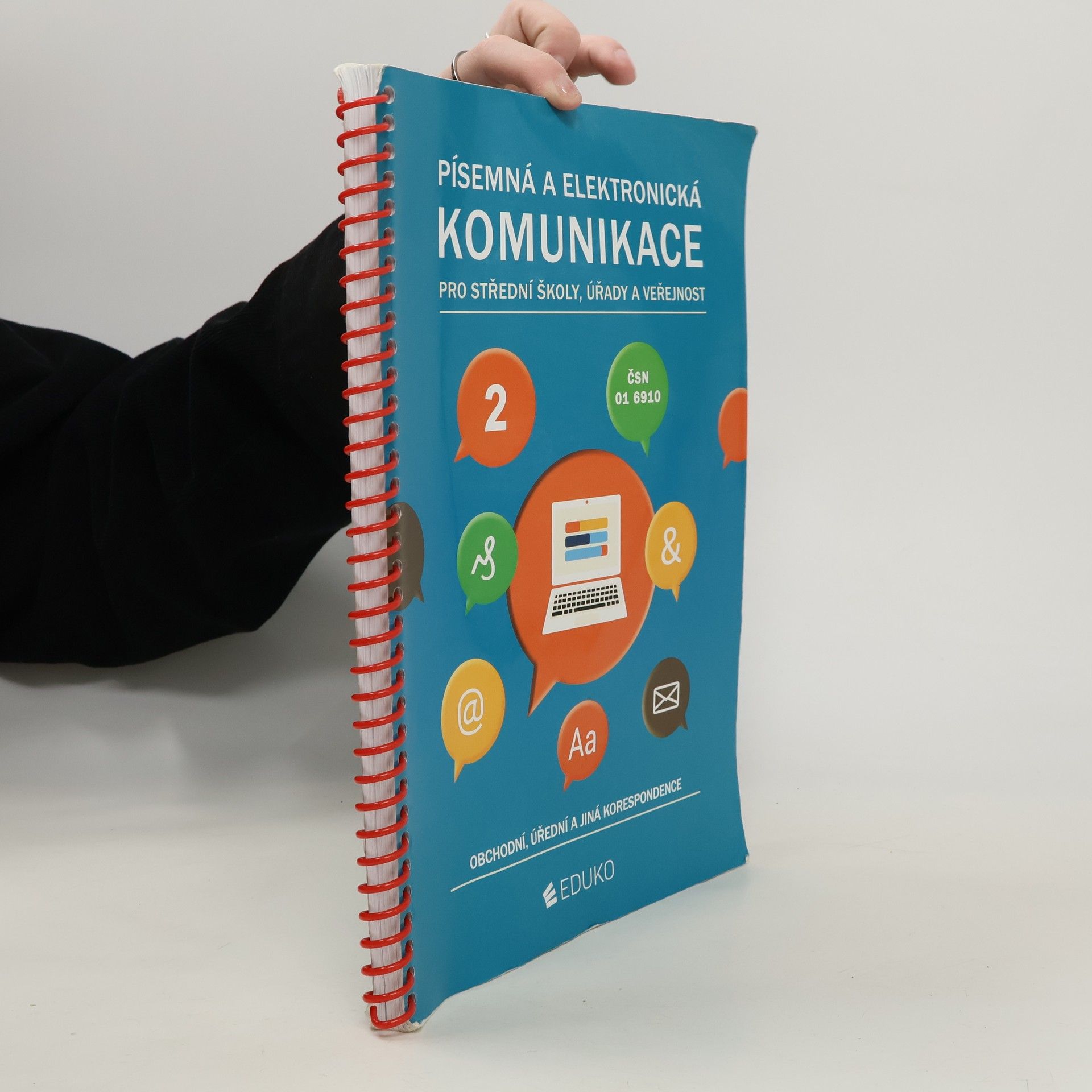 Písemná a elektronická komunikace pro střední školy, úřady a veřejnost