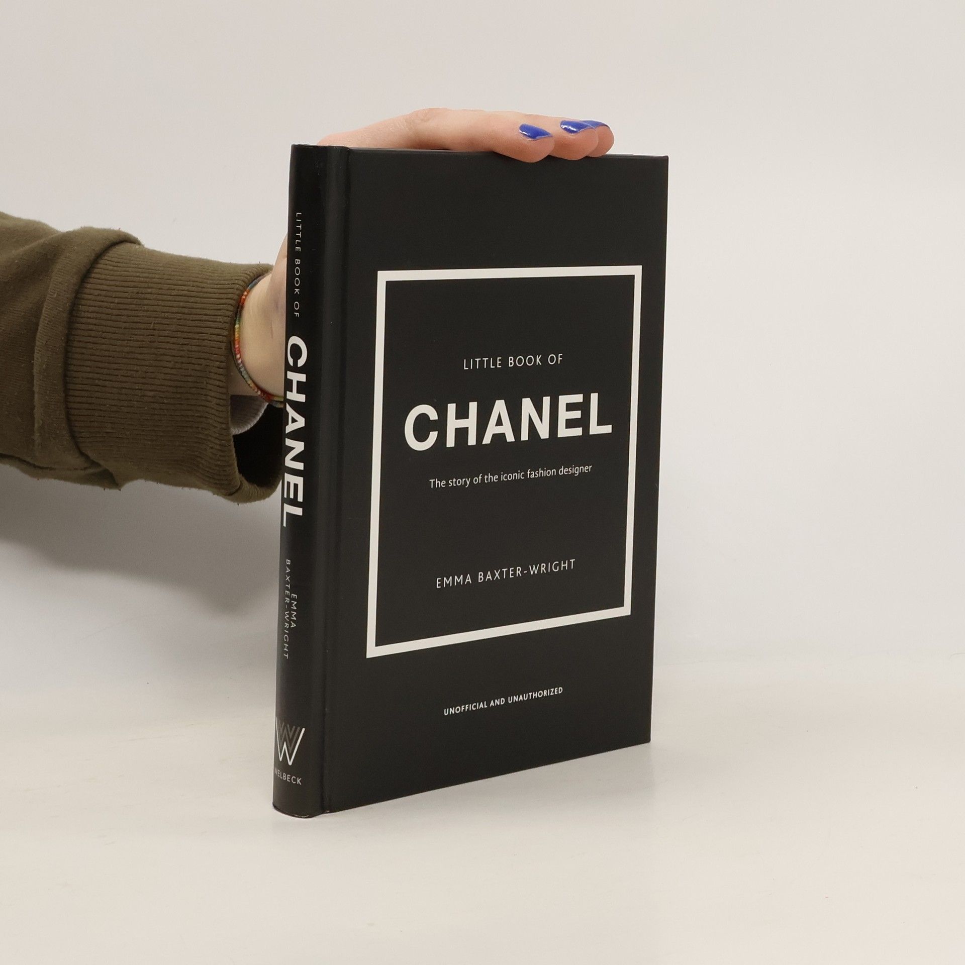 The Little Book of Chanel