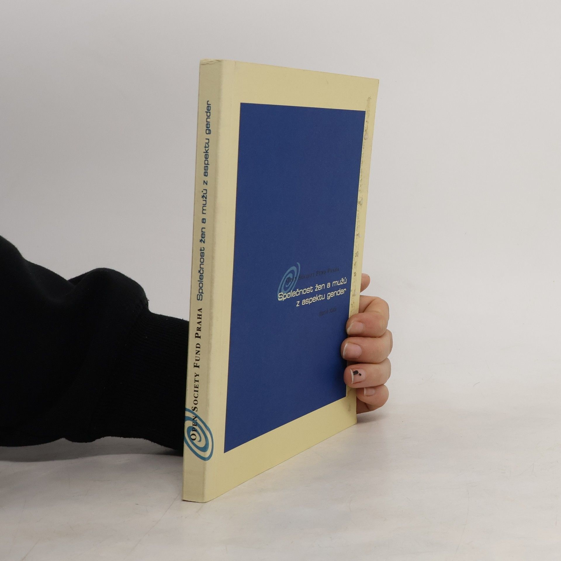 Autores varios Společnost žen a mužů z aspektu gender