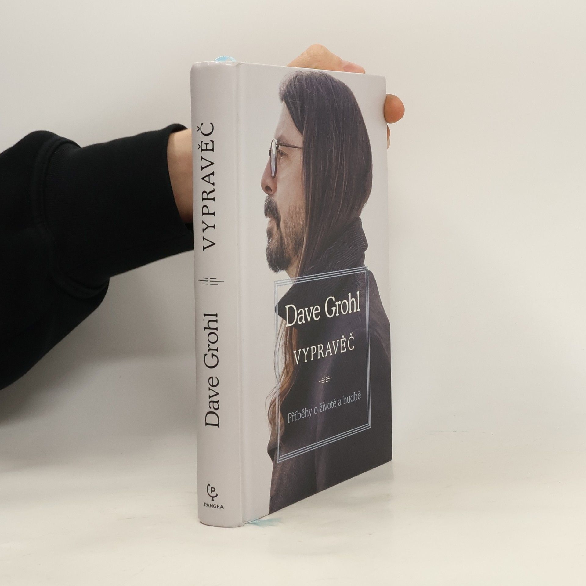 Dave Grohl Vypravěč : příběhy o životě a hudbě
