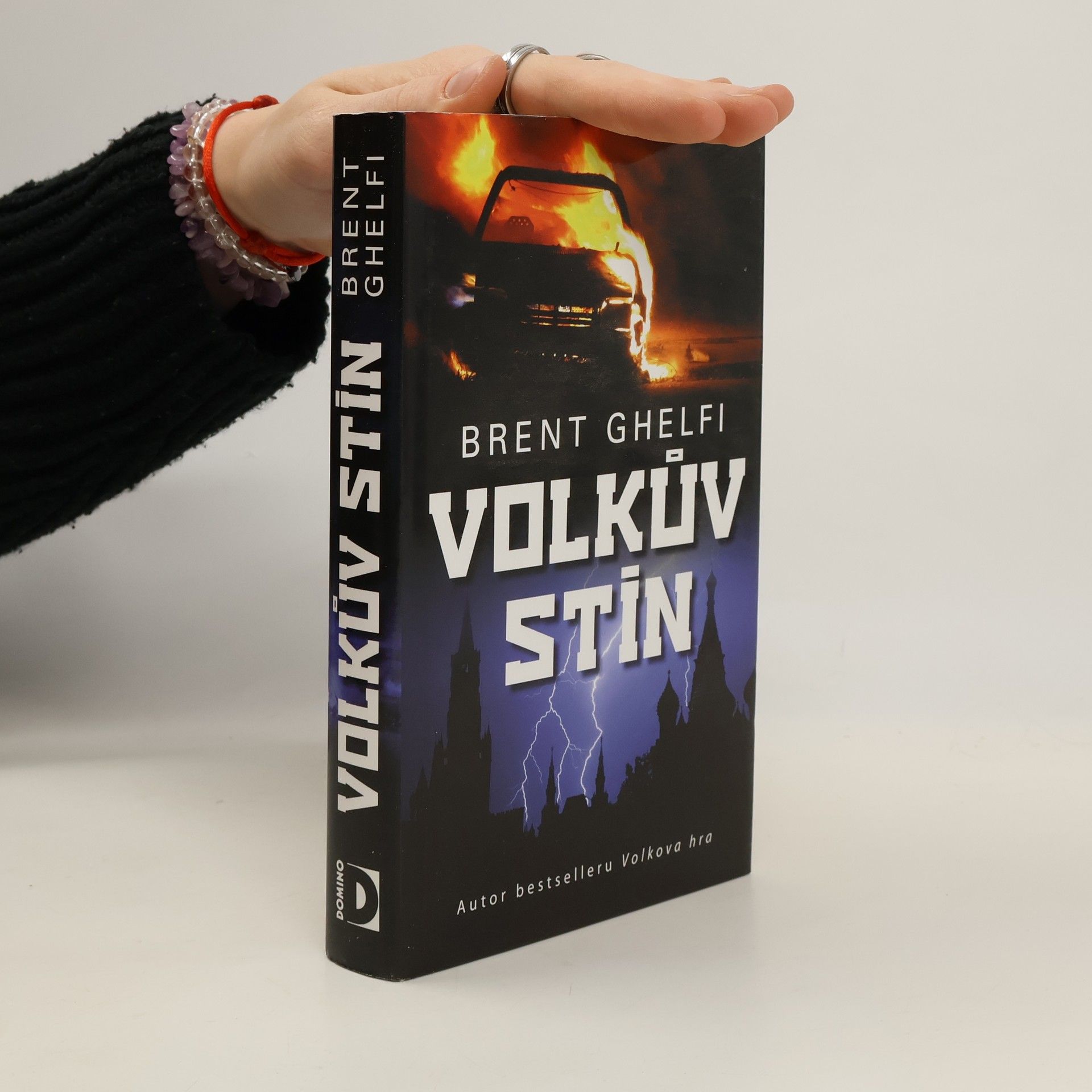 Brent Ghelfi Volkův stín