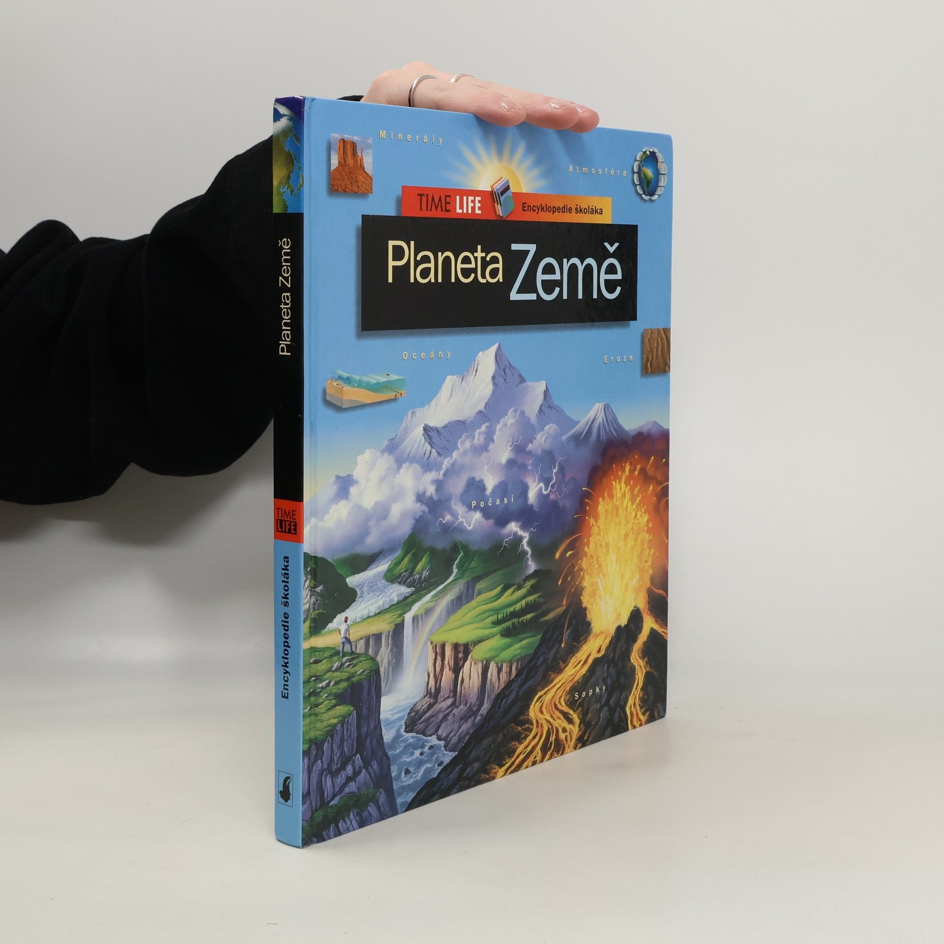 Autorenkollektiv Planeta Země