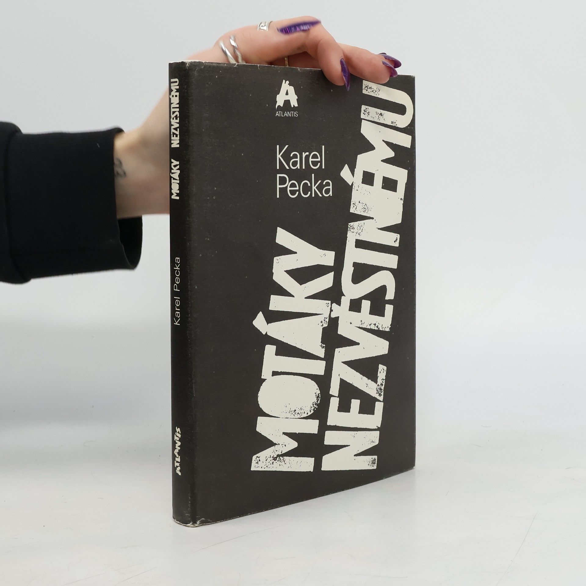 Karel Pecka Motáky nezvěstnému