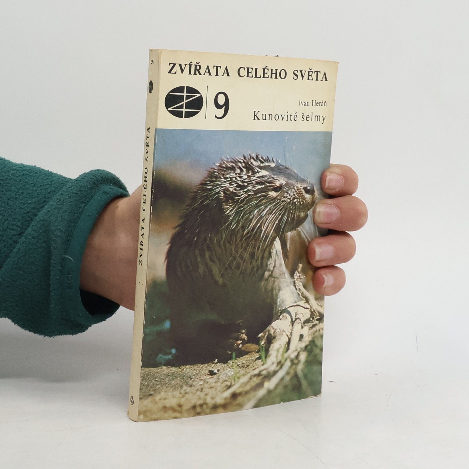 Ivan Heráň Zvířata celého světa 9. Kunovité šelmy